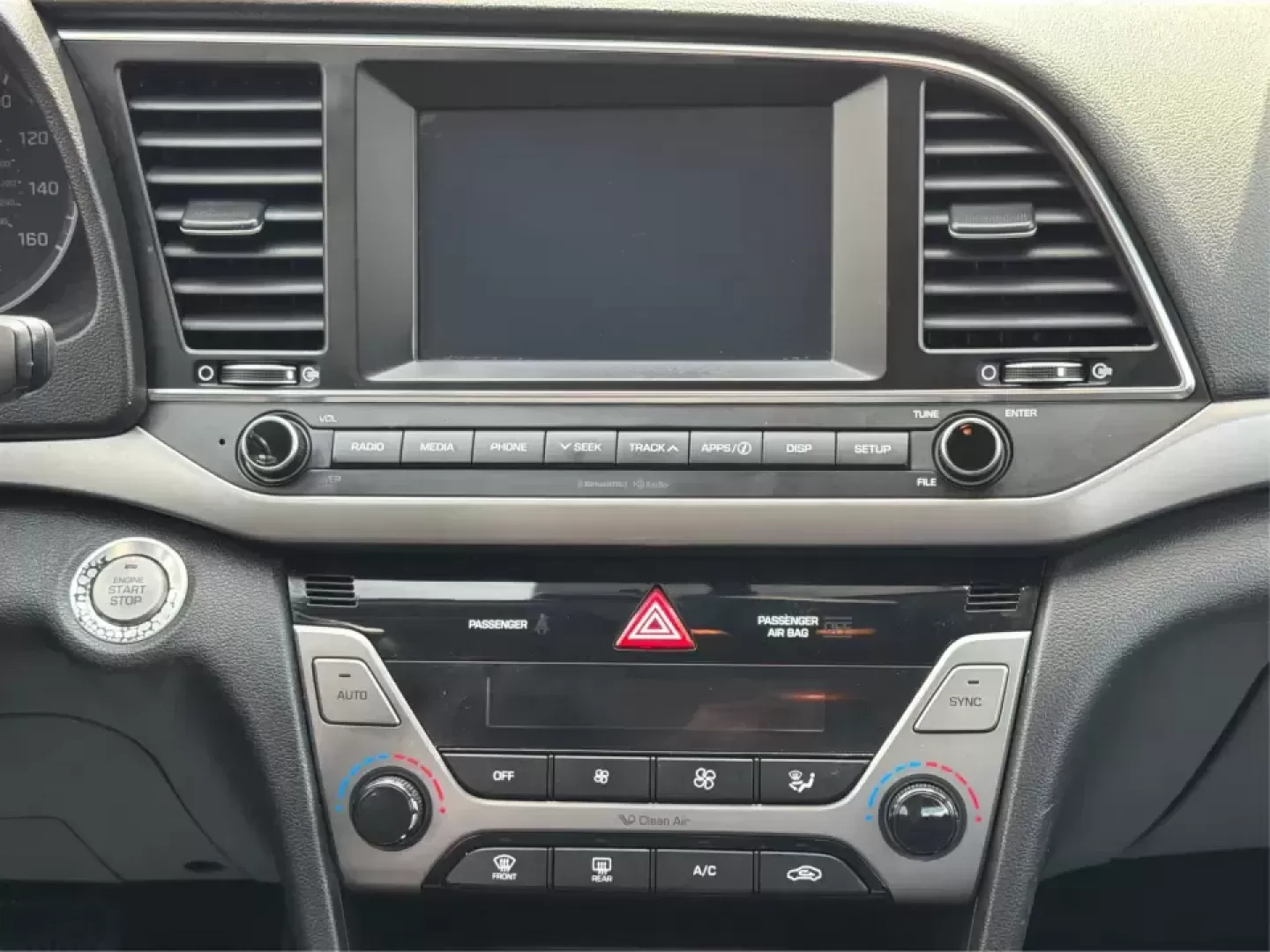 2018 Hyundai Elantra Value Edition (KMHD84LF2JU) with an Nu 2L I-4 DOHC engine, 6A transmission, located at 4508 South Dixie Dr, Moraine, OH, 45439, (937) 908-9800, 39.689976, -84.218452 - Get ready to elevate your daily commute or weekend adventures with the stunning 2018 Hyundai Elantra Value Edition, available now at Advantage Car and Credit in Moraine, OH! Ideal for budget-conscious buyers seeking reliability and style, this sedan stands out with its sleek Black Diamond exterior a - Photo#13