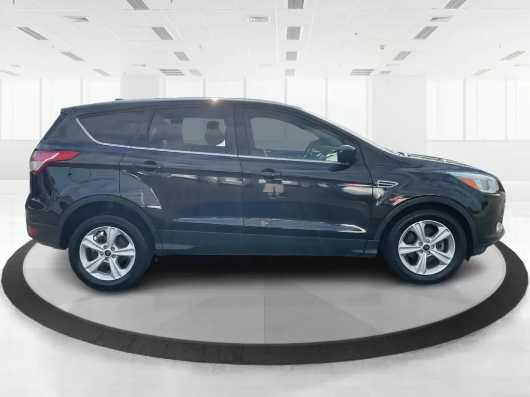 2015 Ford Escape SE (1FMCU0G76FU) with an Other engine, located at 1099 N County Rd 25A , Troy, OH, 45373, (937) 908-9800, 40.057079, -84.212883 - **Discover the Ultimate Family Adventure Vehicle: 2015 Ford Escape SE at Advantage Car and Credit - Piqua**<br /> <br /> Are you ready to elevate your family road trips or weekend adventures? The 2015 Ford Escape SE offers the perfect blend of style, comfort, and utility to meet the demands of an ac - Photo#1