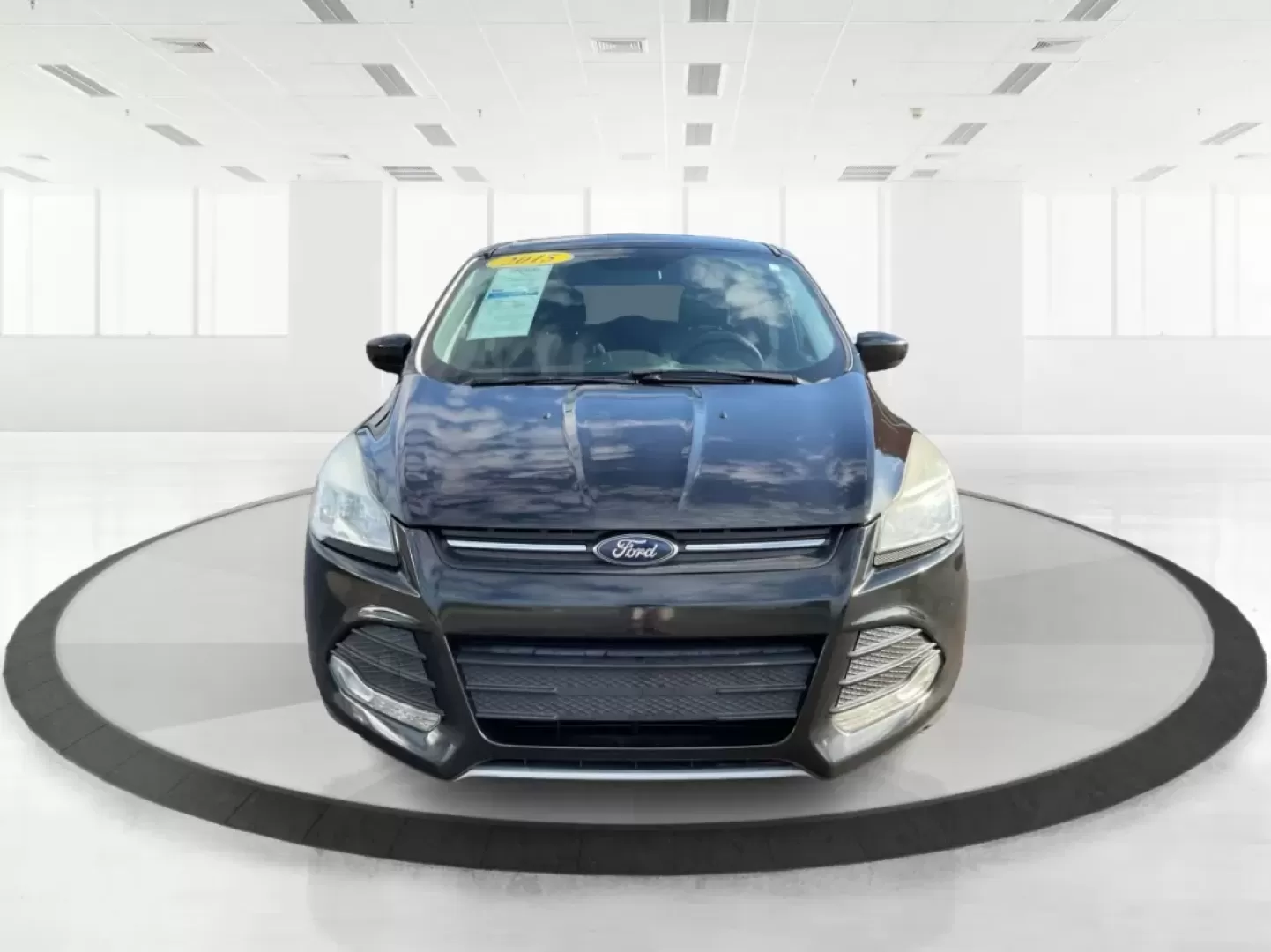 2015 Ford Escape SE (1FMCU0G76FU) with an Other engine, located at 1099 N County Rd 25A , Troy, OH, 45373, (937) 908-9800, 40.057079, -84.212883 - **Discover the Ultimate Family Adventure Vehicle: 2015 Ford Escape SE at Advantage Car and Credit - Piqua**<br /> <br /> Are you ready to elevate your family road trips or weekend adventures? The 2015 Ford Escape SE offers the perfect blend of style, comfort, and utility to meet the demands of an ac - Photo#7