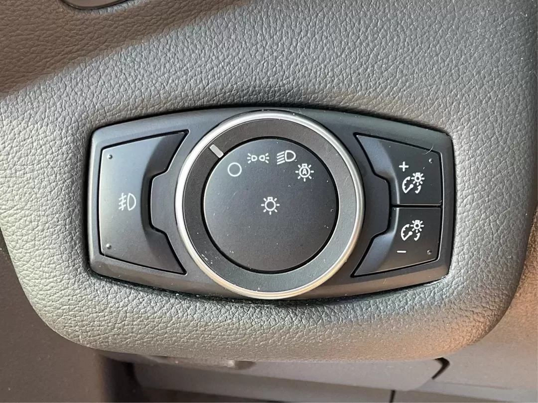 2015 Ford Escape SE (1FMCU0G76FU) with an Other engine, located at 1099 N County Rd 25A , Troy, OH, 45373, (937) 908-9800, 40.057079, -84.212883 - **Discover the Ultimate Family Adventure Vehicle: 2015 Ford Escape SE at Advantage Car and Credit - Piqua**<br /> <br /> Are you ready to elevate your family road trips or weekend adventures? The 2015 Ford Escape SE offers the perfect blend of style, comfort, and utility to meet the demands of an ac - Photo#17