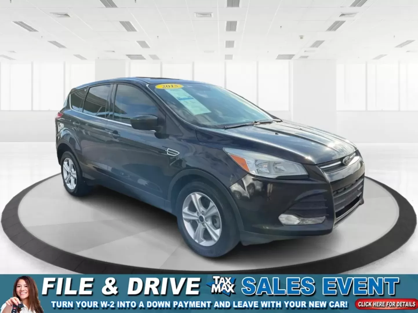 2015 Ford Escape SE (1FMCU0G76FU) with an Other engine, located at 4508 South Dixie Dr, Moraine, OH, 45439, (937) 908-9800, 39.689976, -84.218452 - **Discover the Ultimate Family Adventure Vehicle: 2015 Ford Escape SE at Advantage Car and Credit - Piqua**<br /> <br /> Are you ready to elevate your family road trips or weekend adventures? The 2015 Ford Escape SE offers the perfect blend of style, comfort, and utility to meet the demands of an ac - Photo#0