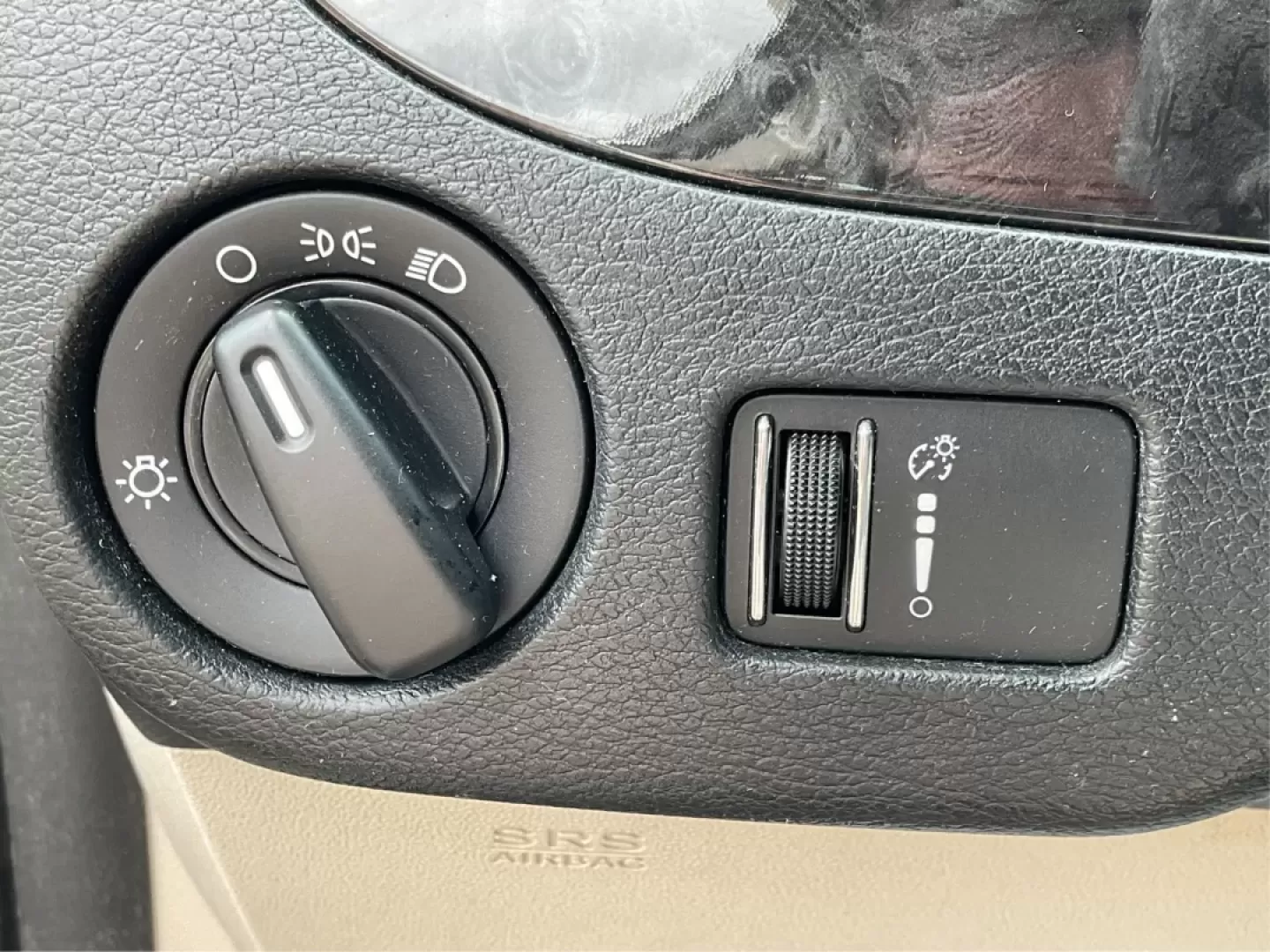 2012 Dodge Grand Caravan SE/AVP (2C4RDGBG2CR) with an 3.6L V-6 DOHC engine, located at 1230 East Main St, Xenia, OH, 45385, (937) 908-9800, 39.688026, -83.910172 - Explore your next adventure with the 2012 Dodge Grand Caravan SE/AVP, expertly designed for growing families and those who love to travel. With ample room for passengers and cargo, this versatile passenger van stands out as an ideal choice for weekend getaways or daily commutes. Whether you're shutt - Photo#17