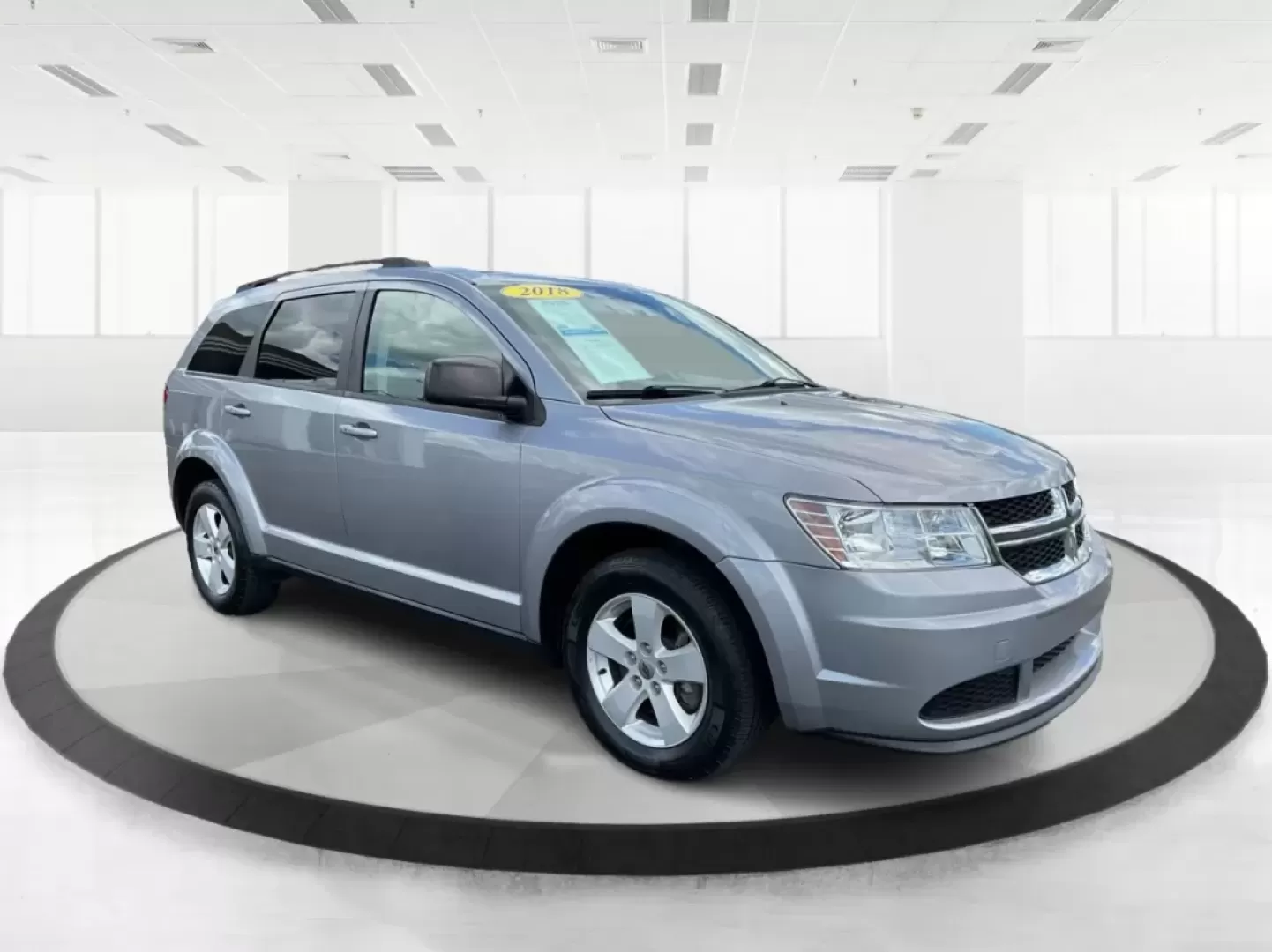 2018 Dodge Journey SE (3C4PDCAB1JT) with an Tigershark MultiAir 2.4L I-4 DOHC engine, located at 1184 Kauffman Ave, Fairborn, OH, 45324, (937) 908-9800, 39.807072, -84.030914 - **Discover Your Next Adventure with the 2018 Dodge Journey SE at Advantage Car and Credit - Fairborn!**<br /> <br /> Are you ready to elevate your family adventures or conquer daily commutes? The 2018 Dodge Journey SE is designed for those who seek versatility, comfort, and space without sacrificing - Photo#0
