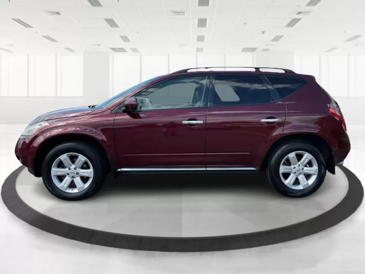 2007 Nissan Murano SL (JN8AZ08W37W) with an VQ 3.5L V-6 DOHC engine, located at 1230 East Main St, Xenia, OH, 45385, (937) 908-9800, 39.688026, -83.910172 - **Elevate Your Lifestyle with the 2007 Nissan Murano SL Perfect for Family Adventures and Daily Commuting!**<br /> <br /> Are you searching for the ideal vehicle that seamlessly blends style, comfort, and reliability? The 2007 Nissan Murano SL is the perfect fit for families on the go, weekend adve - Photo#5