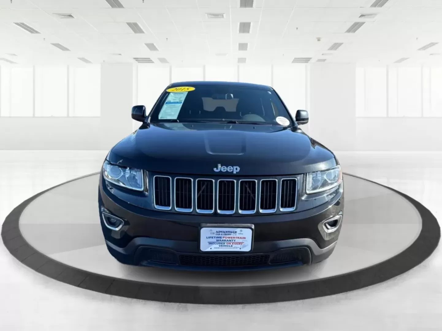 2015 Jeep Grand Cherokee Laredo (1C4RJFAG0FC) with an 3.6L V-6 DOHC engine, located at 8750 N County Rd 25A, Piqua, OH, 45356, (937) 908-9800, 40.164391, -84.232513 - **Get Ready for Adventure with the 2015 Jeep Grand Cherokee Laredo at Advantage Car and Credit Piqua, OH!**<br /> <br /> Are you looking for the perfect vehicle to accommodate your adventurous lifestyle or growing family? Look no further than this stunning 2015 Jeep Grand Cherokee Laredo, available - Photo#7