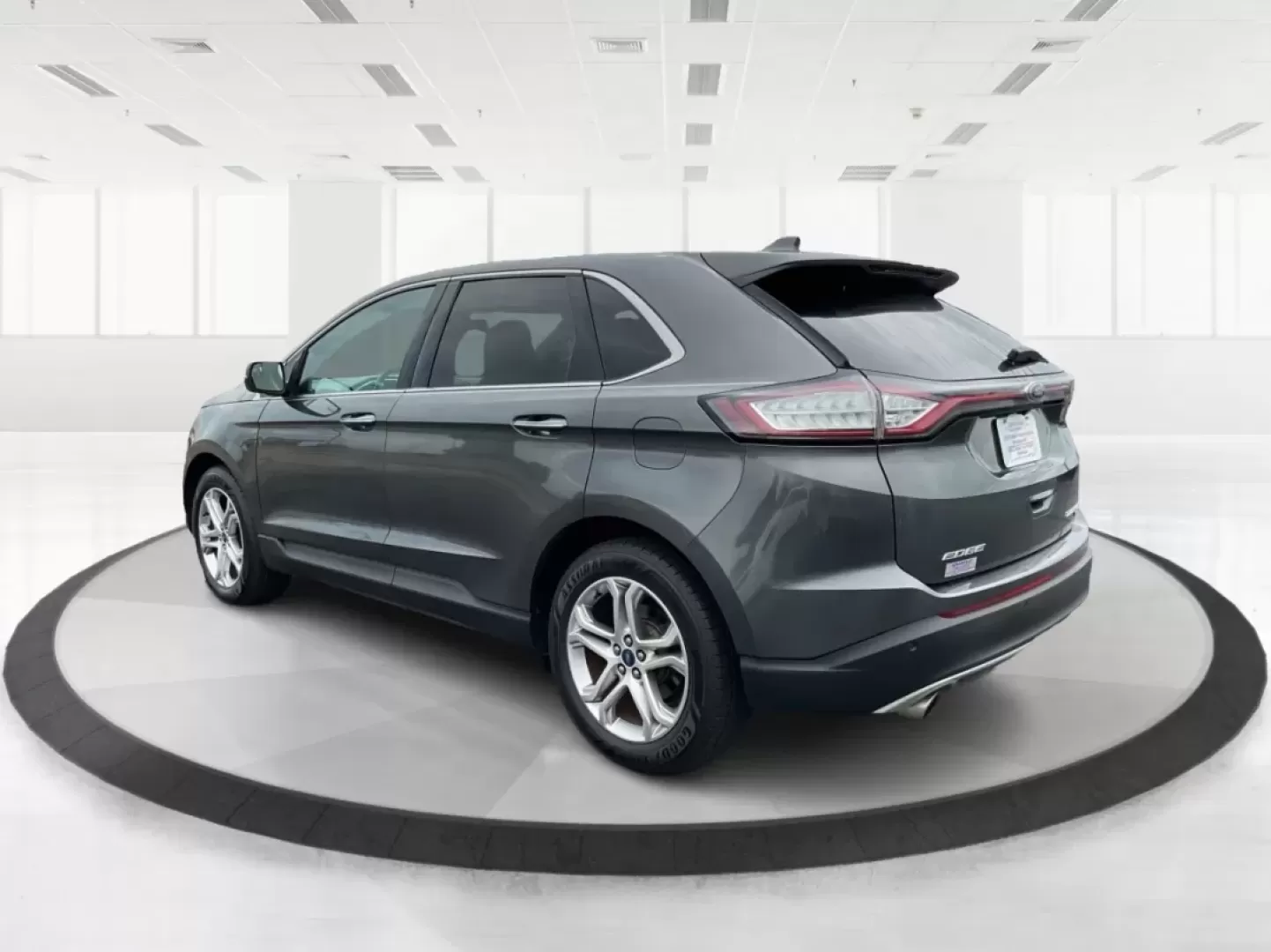 2015 Ford Edge Titanium (2FMTK3K94FB) with an Other engine, located at 401 Woodman Dr, Riverside, OH, 45431, (937) 908-9800, 39.760899, -84.123421 - Step into a world of adventure and comfort with the 2015 Ford Edge Titanium, an SUV designed for those who seek a perfect blend of style and functionality. Whether you are a growing family looking for spaciousness, a commuter needing reliability, or a weekend warrior ready for your next escape, this - Photo#4