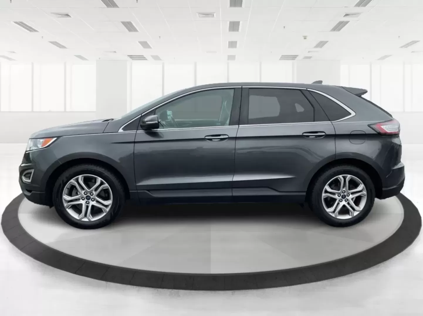 2015 Ford Edge Titanium (2FMTK3K94FB) with an Other engine, located at 401 Woodman Dr, Riverside, OH, 45431, (937) 908-9800, 39.760899, -84.123421 - Step into a world of adventure and comfort with the 2015 Ford Edge Titanium, an SUV designed for those who seek a perfect blend of style and functionality. Whether you are a growing family looking for spaciousness, a commuter needing reliability, or a weekend warrior ready for your next escape, this - Photo#5