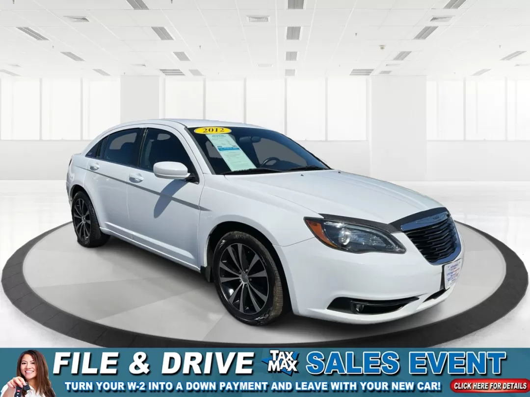 photo of 2012 Chrysler 200 Touring