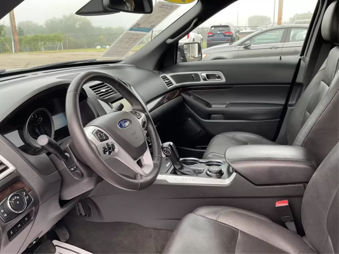 2015 Ford Explorer Limited (1FM5K8F84FG) with an 3.5L V-6 DOHC engine, located at 8750 N County Rd 25A, Piqua, OH, 45356, (937) 908-9800, 40.164391, -84.232513 - **Adventure Awaits in the 2015 Ford Explorer Limited at Advantage Car and Credit - Piqua!**<br /> <br /> Whether you're a growing family in need of a spacious vehicle or an adventurous spirit looking for the perfect road trip companion, this 2015 Ford Explorer Limited is ready to elevate your lifest - Photo#9