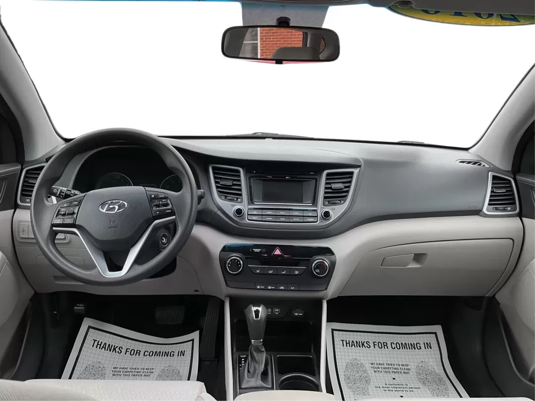 2016 Hyundai Tucson SE (KM8J3CA43GU) with an Nu 2L I-4 gasoline direct injection engine, located at 880 E. National Road, Vandalia, OH, 45377, (937) 908-9800, 39.891918, -84.183594 - **Elevate Your Daily Drive with the 2016 Hyundai Tucson SE Perfect for Your Active Lifestyle!**<br /> <br /> Are you in search of a reliable vehicle that fits your busy lifestyle? The 2016 Hyundai Tucson SE, available now at Advantage Car and Credit in Piqua, OH, is the ultimate SUV for those on th - Photo#19