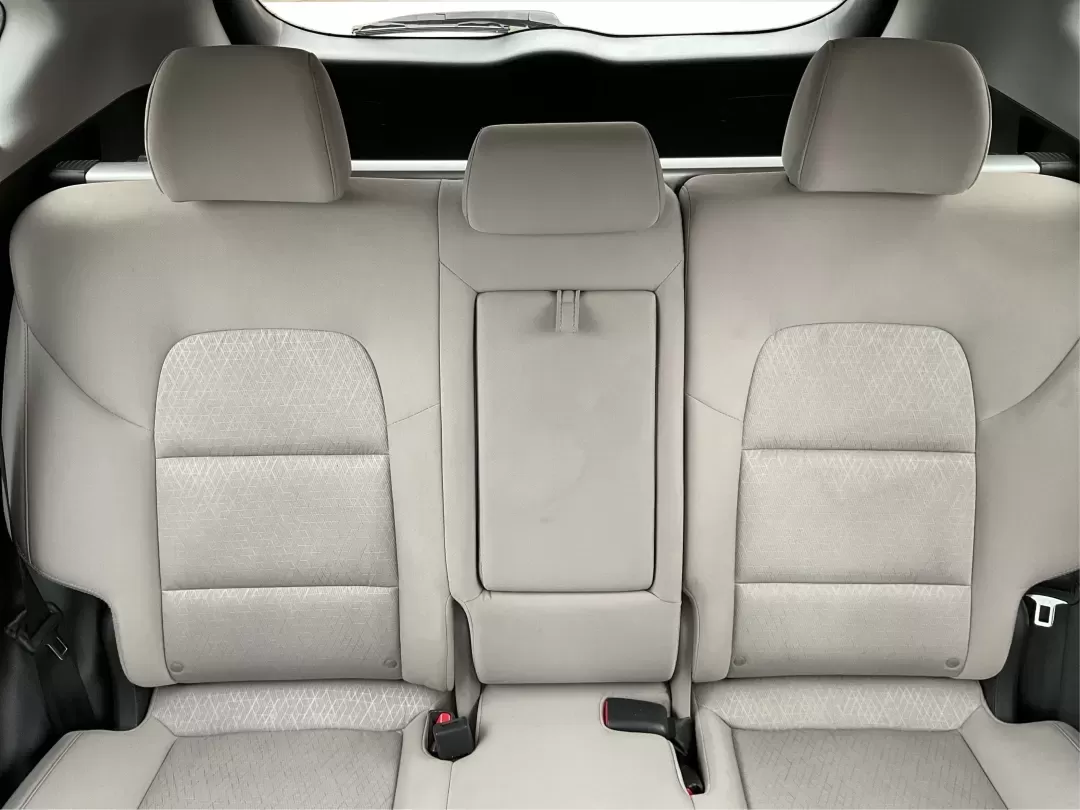 2016 Hyundai Tucson SE (KM8J3CA43GU) with an Nu 2L I-4 gasoline direct injection engine, 6A transmission, located at 1230 East Main St, Xenia, OH, 45385, (937) 908-9800, 39.688026, -83.910172 - **Elevate Your Daily Drive with the 2016 Hyundai Tucson SE Perfect for Your Active Lifestyle!**<br /> <br /> Are you in search of a reliable vehicle that fits your busy lifestyle? The 2016 Hyundai Tucson SE, available now at Advantage Car and Credit in Piqua, OH, is the ultimate SUV for those on th - Photo#14