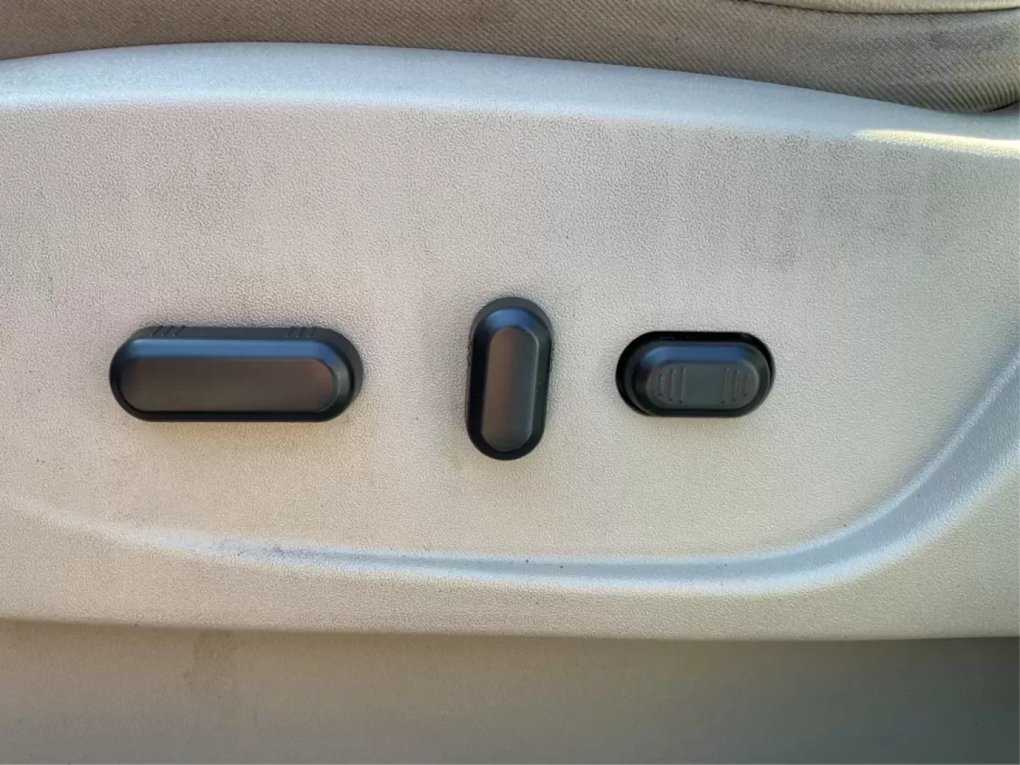 2014 Ford Escape Titanium (1FMCU9J91EU) with an Other engine, located at 1230 East Main St, Xenia, OH, 45385, (937) 908-9800, 39.688026, -83.910172 - **Explore the Open Road with Confidence in This 2014 Ford Escape Titanium!**<br /> <br /> Are you ready to elevate your adventures with a reliable SUV that meets the diverse needs of your lifestyle? The 2014 Ford Escape Titanium is the ideal vehicle for families, commuters, and weekend warriors alik - Photo#18