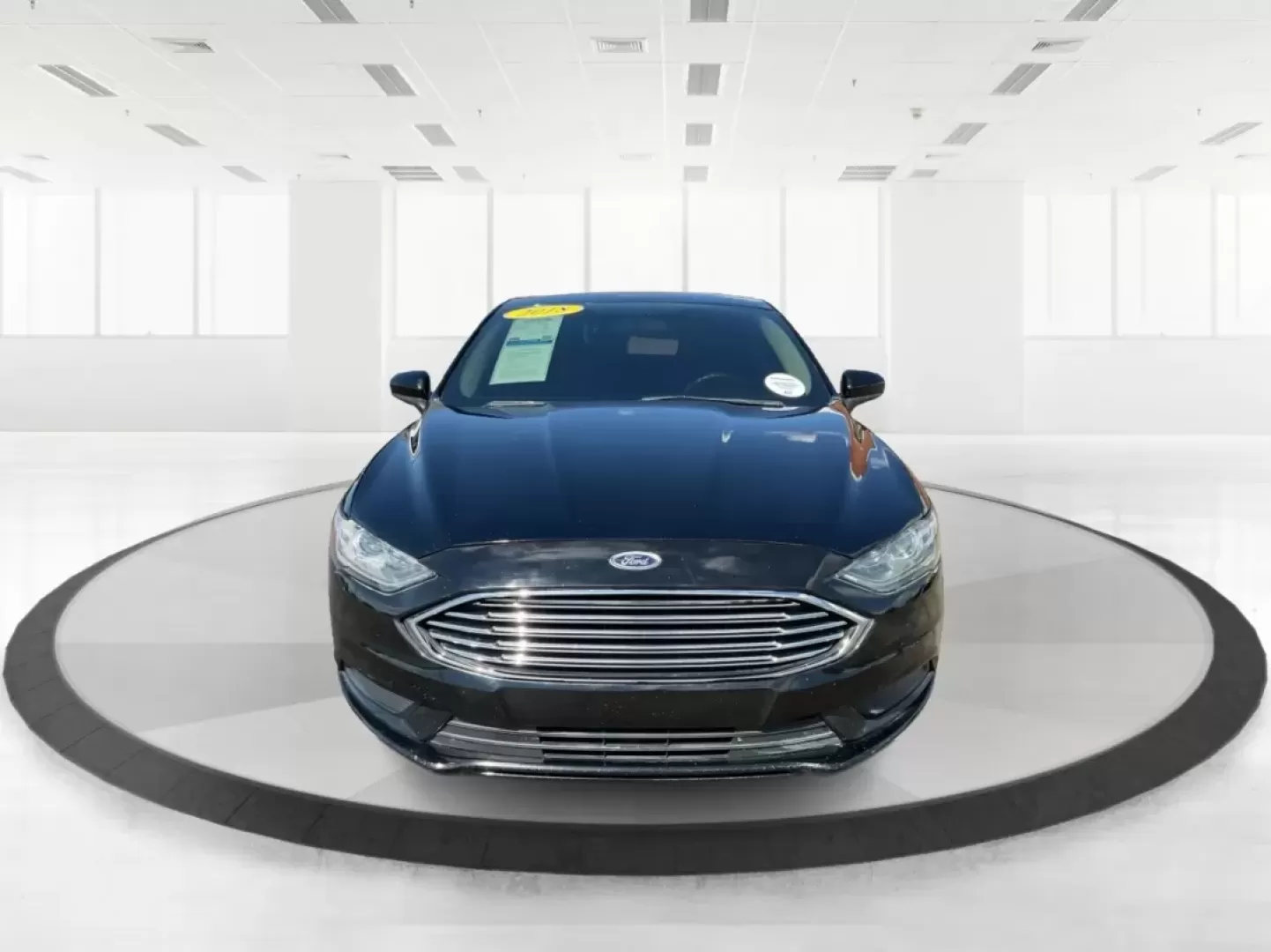 2018 Ford Fusion SE (3FA6P0H78JR) with an 2.5L L4 DOHC 16V engine, 6-Speed Automatic transmission, located at 401 Woodman Dr, Riverside, OH, 45431, (937) 908-9800, 39.760899, -84.123421 - ### Discover Your Next Adventure with the 2018 Ford Fusion SE at Advantage Car and Credit - Riverside!<br /> <br /> Are you in the market for a reliable sedan that perfectly balances style, comfort, and practicality? Look no further than the 2018 Ford Fusion SE, available now at Advantage Car and Cr - Photo#7