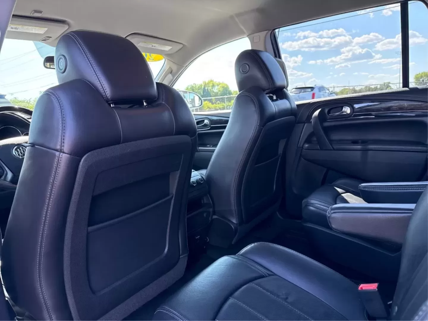 2015 Buick Enclave Leather (5GAKRBKD2FJ) with an 3.6L V-6 gasoline direct injection engine, located at 1099 N County Rd 25A , Troy, OH, 45373, (937) 908-9800, 40.057079, -84.212883 - Are you ready to elevate your family adventures and enjoy your daily commutes in style? Look no further than the 2015 Buick Enclave, available now at Advantage Car and Credit in Troy, OH! This spacious utility vehicle is designed with families in mind, making it the perfect choice for busy parents, - Photo#10