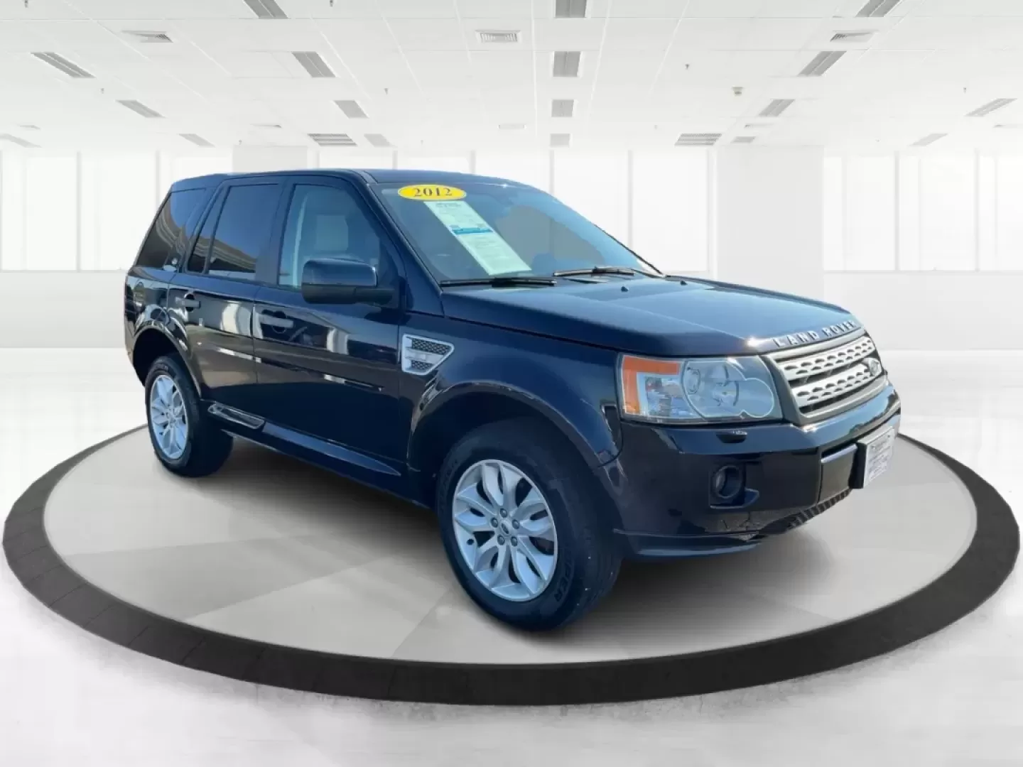 2012 Land Rover LR2 HSE (SALFR2BN8CH) with an Other engine, located at 8750 N County Rd 25A, Piqua, OH, 45356, (937) 908-9800, 40.164391, -84.232513 - **Adventure Awaits with the 2012 Land Rover LR2 HSE at Advantage Car and Credit - Piqua!**<br /> <br /> Are you ready to elevate your driving experience? Whether you're navigating the bustling streets of downtown Piqua or heading out for a weekend adventure in the stunning Ohio countryside, the 2012 - Photo#0