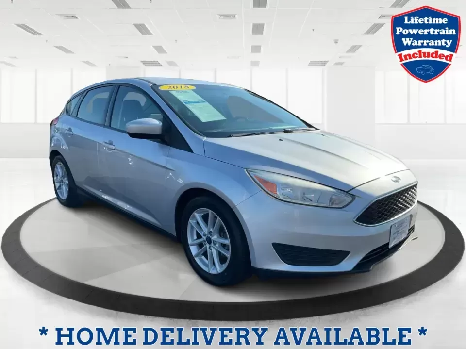 2018 Ford Focus SE (1FADP3K23JL) with an 2L I-4 gasoline direct injection engine, Automatic transmission, located at 4508 South Dixie Dr, Moraine, OH, 45439, (937) 908-9800, 39.689976, -84.218452 - ### Discover Adventure and Comfort with the 2018 Ford Focus SE at Advantage Car and Credit!<br /> <br /> Are you in search of a reliable, stylish vehicle that perfectly complements your active lifestyle? Look no further! The 2018 Ford Focus SE Hatchback is designed for those who appreciate both func - Photo#0