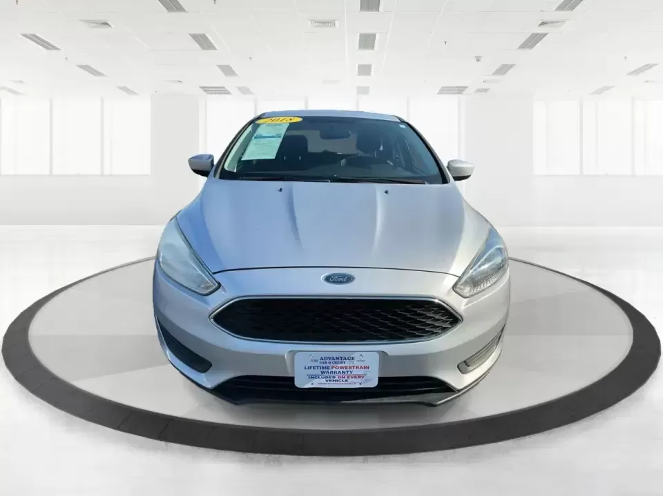 2018 Ford Focus SE (1FADP3K23JL) with an 2L I-4 gasoline direct injection engine, Automatic transmission, located at 4508 South Dixie Dr, Moraine, OH, 45439, (937) 908-9800, 39.689976, -84.218452 - ### Discover Adventure and Comfort with the 2018 Ford Focus SE at Advantage Car and Credit!<br /> <br /> Are you in search of a reliable, stylish vehicle that perfectly complements your active lifestyle? Look no further! The 2018 Ford Focus SE Hatchback is designed for those who appreciate both func - Photo#7