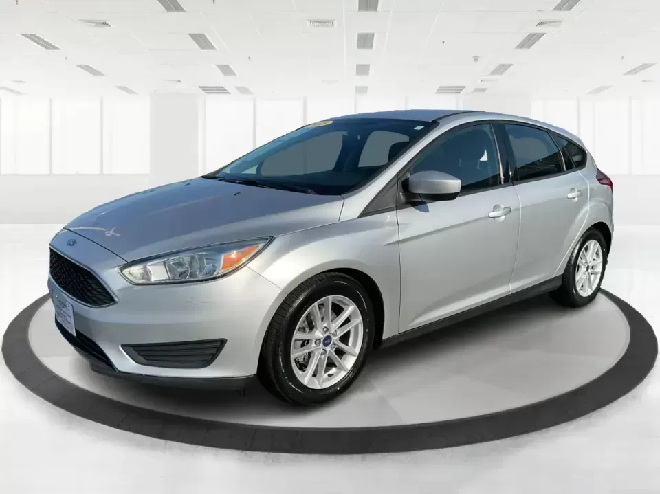 2018 Ford Focus SE Hatch (1FADP3K23JL) with an 2.0L L4 DOHC 16V engine, Automatic transmission, located at 8750 N County Rd 25A, Piqua, OH, 45356, (937) 908-9800, 40.164391, -84.232513 - Busy weekdays, long commutes up I75, and quick weekend getaways to the Great Miami River Trail call for a car that's easy to live with, easy to park, and efficient to run. This 2018 Ford Focus SE Hatchback in Ingot Silver Metallic fits that lifestyle with the versatility of a hatch, the confidence o - Photo#8