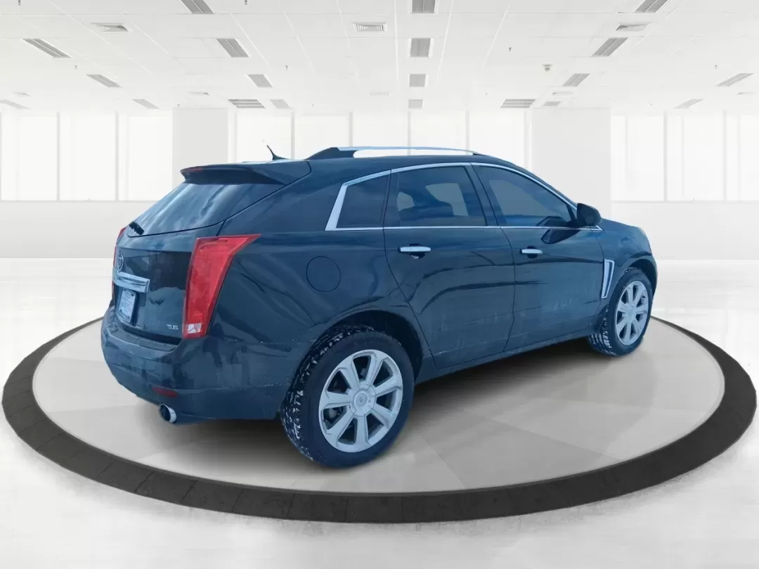 2014 Cadillac SRX Performance Collection (3GYFNCE38ES) with an 3.6L V-6 gasoline direct injection engine, 6-Speed Automatic transmission, located at 1184 Kauffman Ave, Fairborn, OH, 45324, (937) 908-9800, 39.807072, -84.030914 - **Experience Luxury and Versatility with the 2014 Cadillac SRX Performance Collection at Advantage Car and Credit - Riverside!**<br /> <br /> Are you in search of a vehicle that accommodates both your daily commutes and weekend adventures while ensuring you travel in style? Look no further than the - Photo#2
