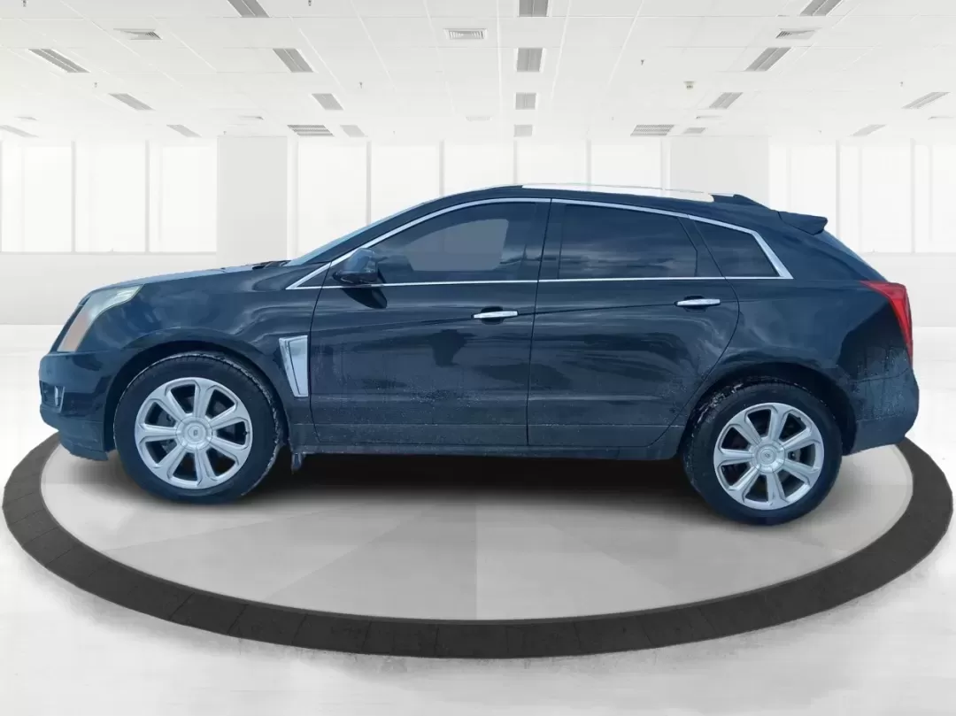 2014 Cadillac SRX Performance Collection (3GYFNCE38ES) with an 3.6L V-6 gasoline direct injection engine, 6-Speed Automatic transmission, located at 1184 Kauffman Ave, Fairborn, OH, 45324, (937) 908-9800, 39.807072, -84.030914 - **Experience Luxury and Versatility with the 2014 Cadillac SRX Performance Collection at Advantage Car and Credit - Riverside!**<br /> <br /> Are you in search of a vehicle that accommodates both your daily commutes and weekend adventures while ensuring you travel in style? Look no further than the - Photo#5