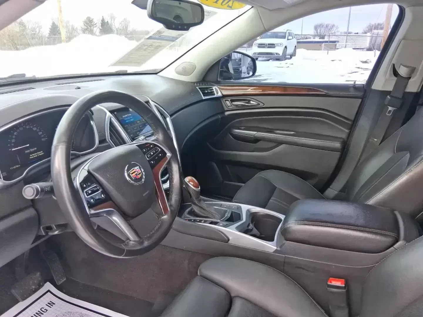 2014 Cadillac SRX Performance Collection (3GYFNCE38ES) with an 3.6L V-6 gasoline direct injection engine, 6-Speed Automatic transmission, located at 1099 N County Rd 25A , Troy, OH, 45373, (937) 908-9800, 40.057079, -84.212883 - **Experience Luxury and Versatility with the 2014 Cadillac SRX Performance Collection at Advantage Car and Credit - Riverside!**<br /> <br /> Are you in search of a vehicle that accommodates both your daily commutes and weekend adventures while ensuring you travel in style? Look no further than the - Photo#9
