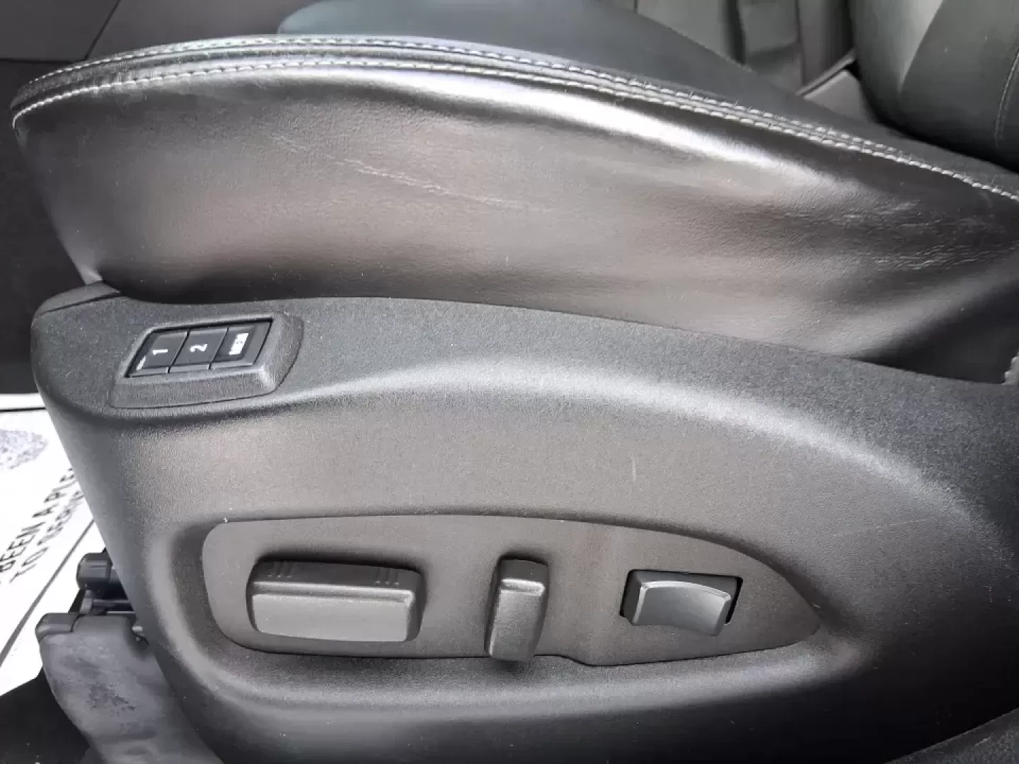 2014 Cadillac SRX Performance Collection (3GYFNCE38ES) with an 3.6L V-6 gasoline direct injection engine, 6-Speed Automatic transmission, located at 1099 N County Rd 25A , Troy, OH, 45373, (937) 908-9800, 40.057079, -84.212883 - **Experience Luxury and Versatility with the 2014 Cadillac SRX Performance Collection at Advantage Car and Credit - Riverside!**<br /> <br /> Are you in search of a vehicle that accommodates both your daily commutes and weekend adventures while ensuring you travel in style? Look no further than the - Photo#18