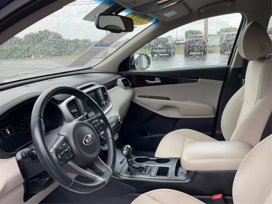 2018 Kia Sorento 2.4L LX (5XYPGDA30JG) with an 2.4L I-4 gasoline direct injection engine, located at 1230 East Main St, Xenia, OH, 45385, (937) 908-9800, 39.688026, -83.910172 - **Explore the Open Road in Style with the 2018 Kia Sorento - Perfect for Every Family Adventure!**<br /> <br /> Are you ready for your next family road trip or weekend getaway? The 2018 Kia Sorento is the SUV that will elevate your lifestyle and ensure every journey is memorable. With its spacious i - Photo#9