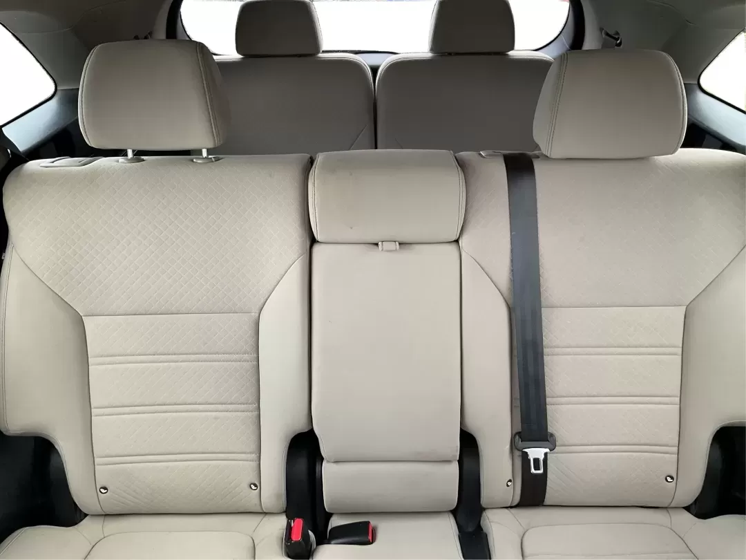 2018 Kia Sorento 2.4L LX (5XYPGDA30JG) with an 2.4L I-4 gasoline direct injection engine, located at 1230 East Main St, Xenia, OH, 45385, (937) 908-9800, 39.688026, -83.910172 - **Explore the Open Road in Style with the 2018 Kia Sorento - Perfect for Every Family Adventure!**<br /> <br /> Are you ready for your next family road trip or weekend getaway? The 2018 Kia Sorento is the SUV that will elevate your lifestyle and ensure every journey is memorable. With its spacious i - Photo#14