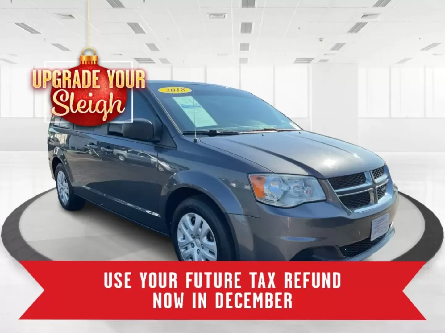 2018 Dodge Grand Caravan SE (2C4RDGBG5JR) with an Pentastar 3.6L V-6 DOHC engine, located at 4508 South Dixie Dr, Moraine, OH, 45439, (937) 908-9800, 39.689976, -84.218452 - **Explore the Open Road in Style with the 2018 Dodge Grand Caravan Perfect for Families on the Go!**<br /> <br /> Are you searching for a reliable vehicle that caters to your family's needs while offering comfort and versatility? Look no further than the 2018 Dodge Grand Caravan SE, available now a - Photo#0