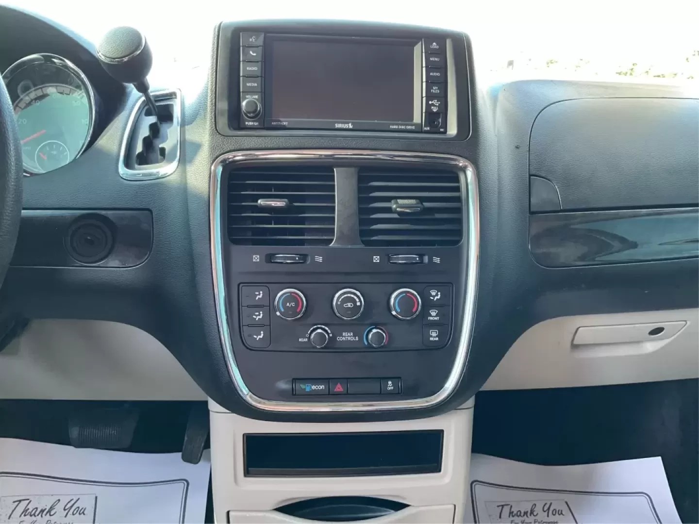 2018 Dodge Grand Caravan SE (2C4RDGBG5JR) with an Pentastar 3.6L V-6 DOHC engine, located at 1099 N County Rd 25A , Troy, OH, 45373, (937) 908-9800, 40.057079, -84.212883 - **Explore the Open Road in Style with the 2018 Dodge Grand Caravan Perfect for Families on the Go!**<br /> <br /> Are you searching for a reliable vehicle that caters to your family's needs while offering comfort and versatility? Look no further than the 2018 Dodge Grand Caravan SE, available now a - Photo#13
