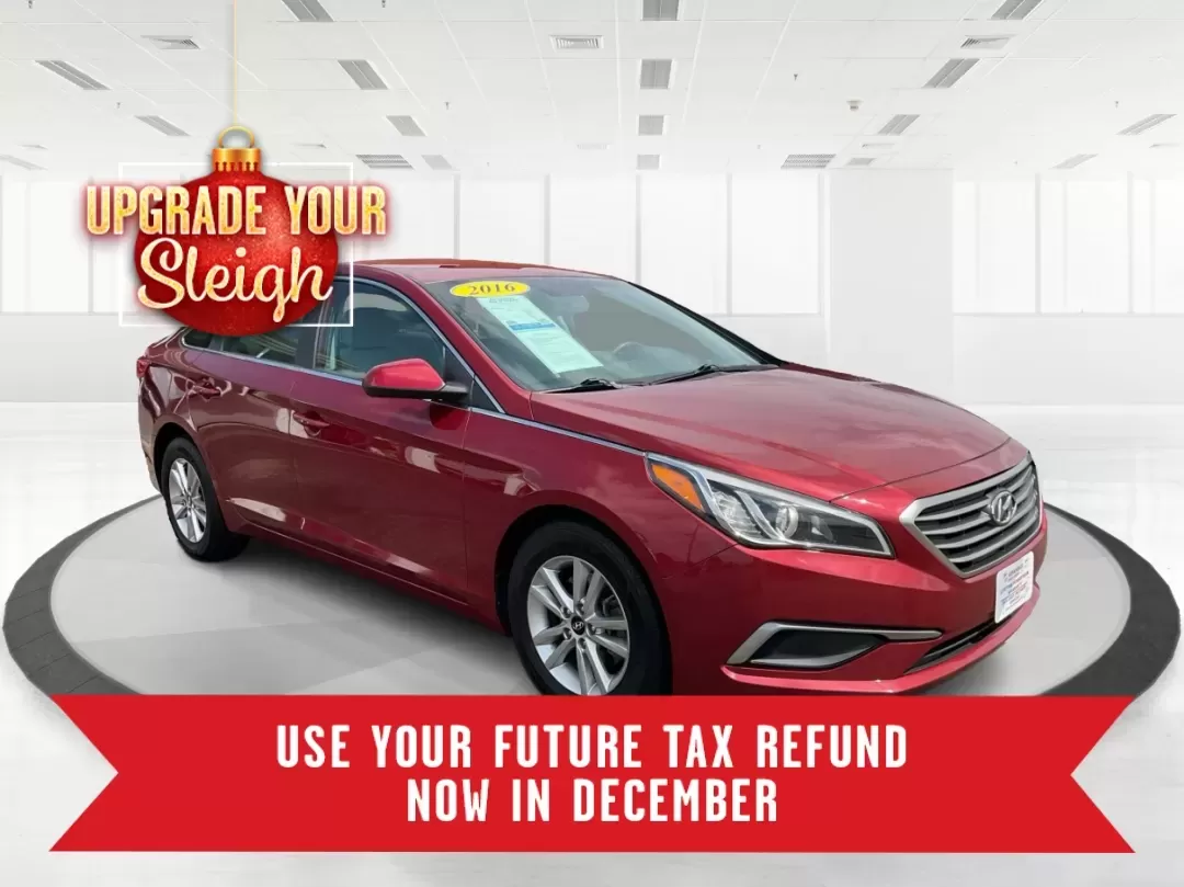 2016 Hyundai Sonata SE (5NPE24AF3GH) with an 2.4L I-4 gasoline direct injection engine, located at 1184 Kauffman Ave, Fairborn, OH, 45324, (937) 908-9800, 39.807072, -84.030914 - **Discover Your Ideal Family Sedan: 2016 Hyundai Sonata SE at Advantage Car and Credit - Moraine**<br /> <br /> Are you in search of a dependable vehicle that perfectly fits your family's lifestyle or makes your daily commute a breeze? Look no further! Presenting the 2016 Hyundai Sonata SE, a stylis - Photo#0