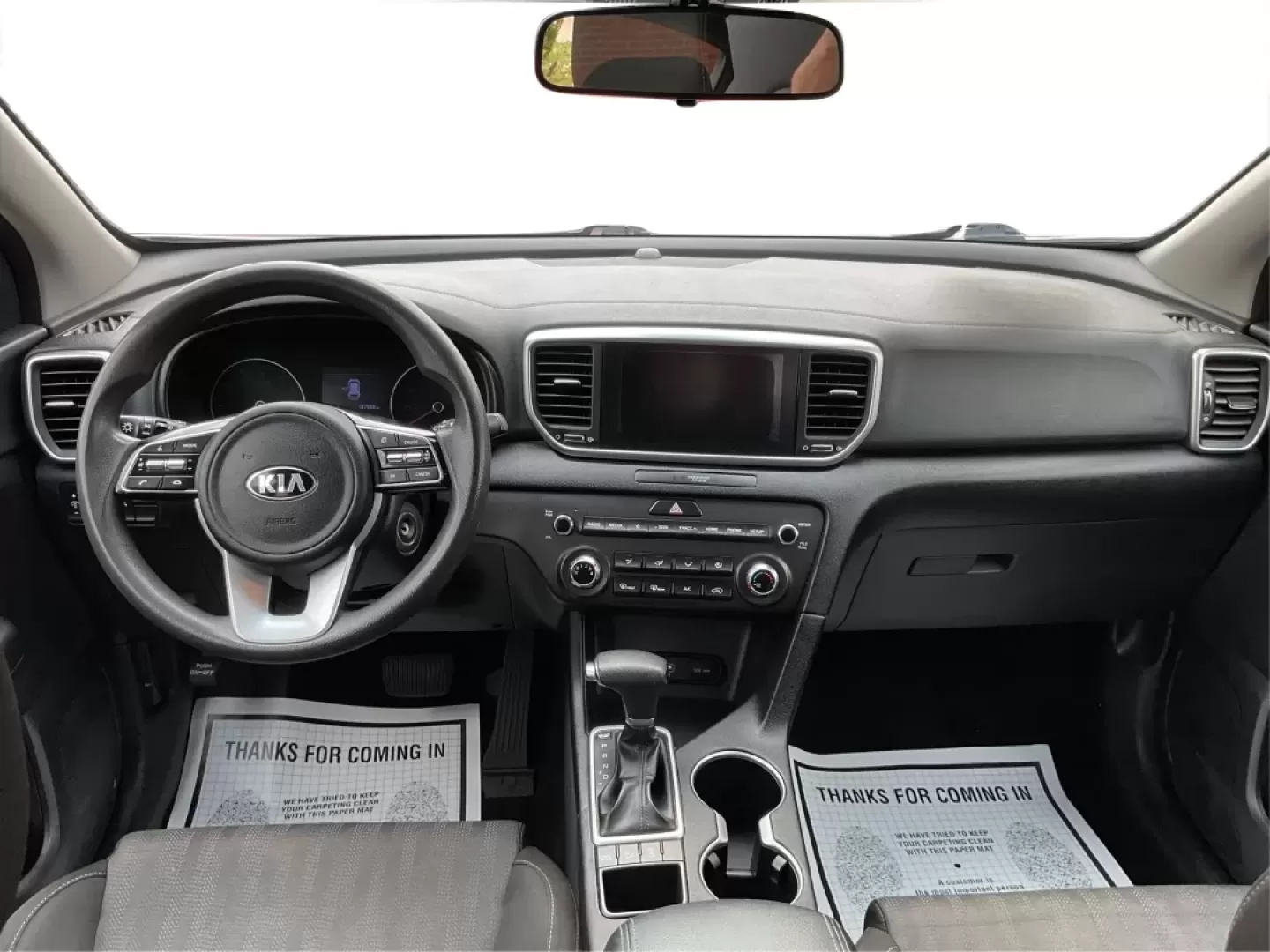 2020 Kia Sportage LX (KNDPMCAC7L7) with an Theta II 2.4L I-4 gasoline direct injection engine, located at 1951 S Dayton Lakeview Rd., New Carlisle, OH, 45344, (937) 908-9800, 39.890999, -84.050255 - **Adventure Awaits with the 2020 Kia Sportage LX Your Perfect Crossover Companion!**<br /> <br /> Are you ready to elevate your daily commutes or embark on unforgettable road trips with your family? Look no further! At Advantage Car and Credit in Fairborn, OH, we proudly present this stylish 2020 K - Photo#19