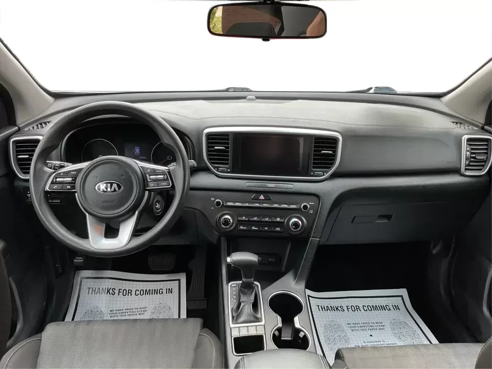 2020 Kia Sportage LX (KNDPMCAC7L7) with an Theta II 2.4L I-4 gasoline direct injection engine, 6A transmission, located at 1184 Kauffman Ave, Fairborn, OH, 45324, (937) 908-9800, 39.807072, -84.030914 - **Adventure Awaits with the 2020 Kia Sportage LX Your Perfect Crossover Companion!**<br /> <br /> Are you ready to elevate your daily commutes or embark on unforgettable road trips with your family? Look no further! At Advantage Car and Credit in Fairborn, OH, we proudly present this stylish 2020 K - Photo#19