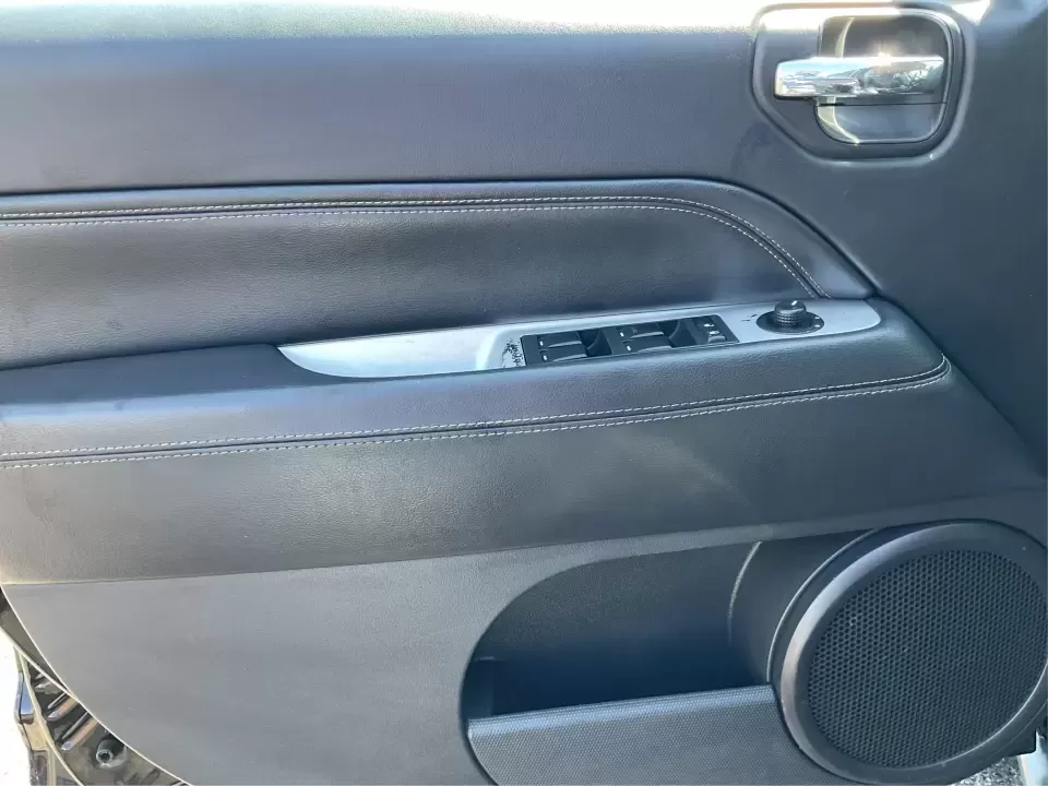 2016 Jeep Compass High Altitude Edition (1C4NJCEA0GD) with an 2L I-4 DOHC engine, CVT transmission, located at 8750 N County Rd 25A, Piqua, OH, 45356, (937) 908-9800, 40.164391, -84.232513 - Experience the thrill of adventure with the 2016 Jeep Compass High Altitude Edition, a versatile SUV designed for those who crave both comfort and capability. Whether you're a growing family seeking reliable transportation, a commuter navigating Riverside's bustling streets, or simply someone who en - Photo#18