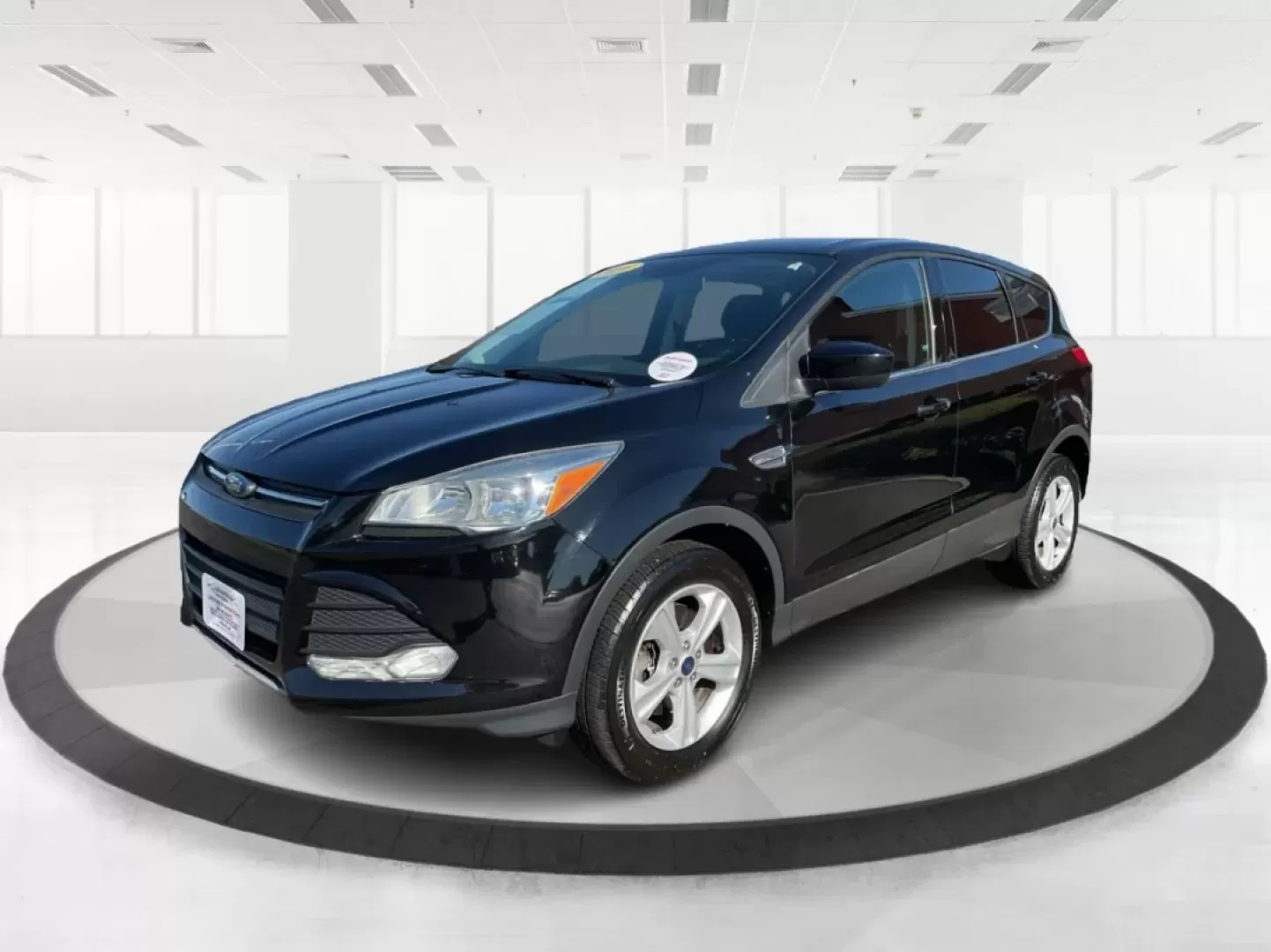 2016 Ford Escape SE (1FMCU9G92GU) with an Other engine, located at 1230 East Main St, Xenia, OH, 45385, (937) 908-9800, 39.688026, -83.910172 - **Adventure Awaits with the 2016 Ford Escape SE at Advantage Car and Credit - New Carlisle!**<br /> <br /> Are you ready to elevate your lifestyle with a vehicle that can handle both your daily commutes and weekend getaways? Look no further than this stunning 2016 Ford Escape SE, available now at Ad - Photo#8