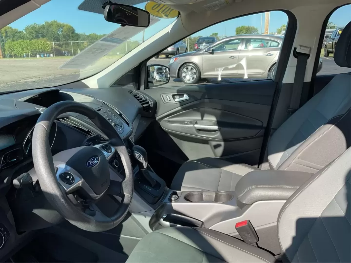 2016 Ford Escape SE (1FMCU9G92GU) with an Other engine, located at 1230 East Main St, Xenia, OH, 45385, (937) 908-9800, 39.688026, -83.910172 - **Adventure Awaits with the 2016 Ford Escape SE at Advantage Car and Credit - New Carlisle!**<br /> <br /> Are you ready to elevate your lifestyle with a vehicle that can handle both your daily commutes and weekend getaways? Look no further than this stunning 2016 Ford Escape SE, available now at Ad - Photo#9