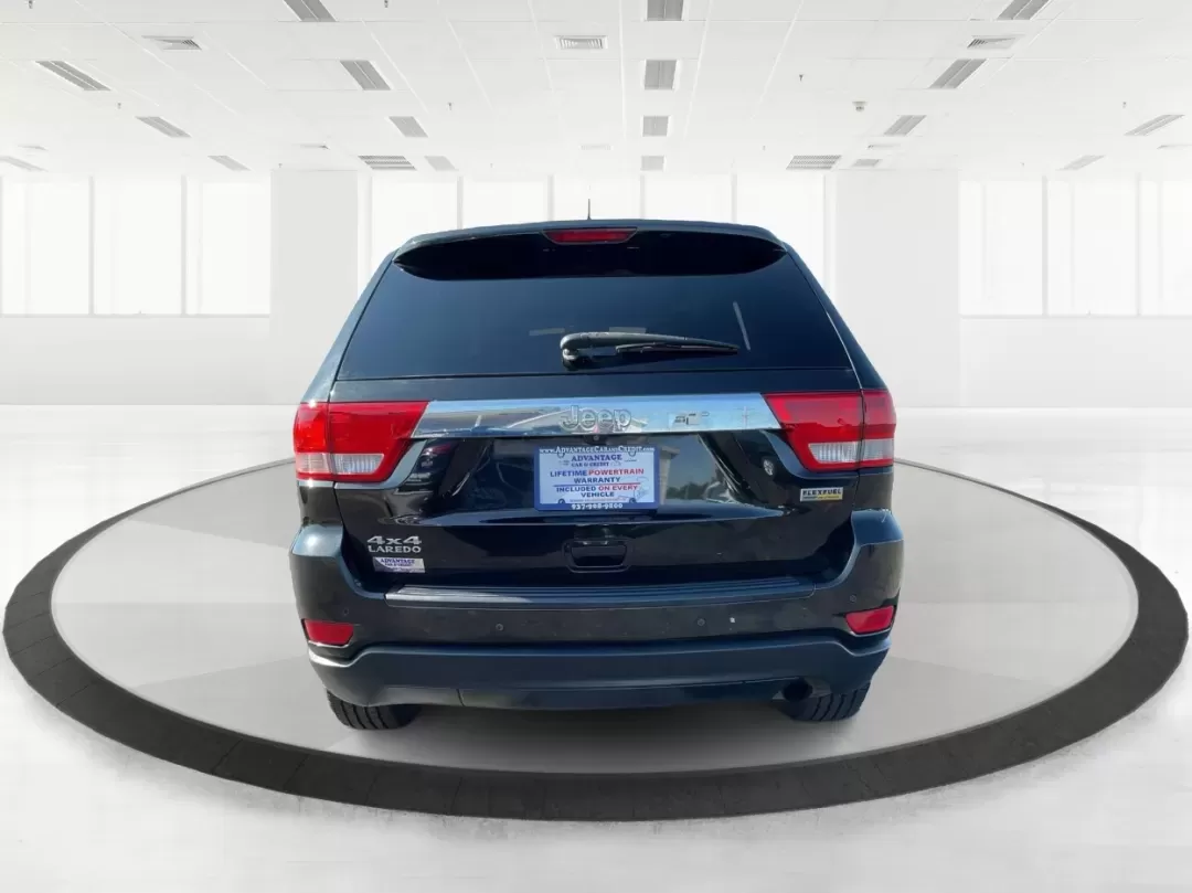 2012 Jeep Grand Cherokee Laredo (1C4RJFAG8CC) with an Other engine, located at 8750 N County Rd 25A, Piqua, OH, 45356, (937) 908-9800, 40.164391, -84.232513 - 2012 Jeep Grand Cherokee Laredo - Photo#3