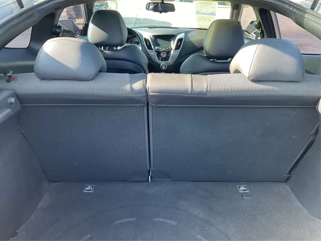 2016 Hyundai Veloster Base (KMHTC6AD4GU) with an Other engine, located at 1099 N County Rd 25A , Troy, OH, 45373, (937) 908-9800, 40.057079, -84.212883 - 2016 Hyundai Veloster Base - Photo#12