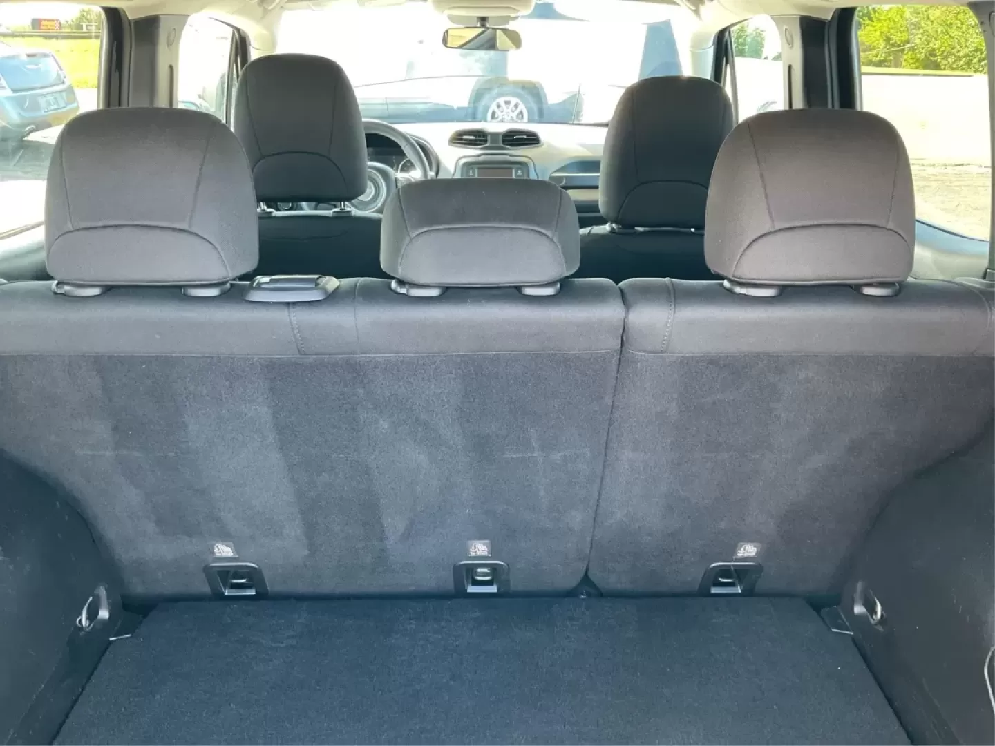 2018 Jeep Renegade Sport 4x4 (ZACCJBAB1JP) with an Other engine, located at 1951 S Dayton Lakeview Rd., New Carlisle, OH, 45344, (937) 908-9800, 39.890999, -84.050255 - Are you in search of a versatile vehicle that seamlessly adapts to your on-the-go lifestyle? Look no further than the **2018 Jeep Renegade Sport 4x4**, now available at **Advantage Car and Credit** in Piqua, OH. Perfect for weekend adventures, daily commutes, or family outings, this crossover offers - Photo#12