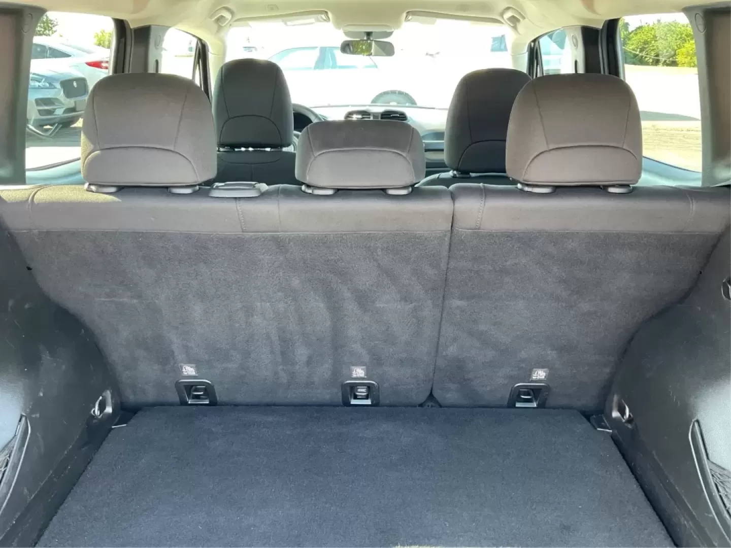 2018 Jeep Renegade Sport 4x4 (ZACCJBAB1JP) with an Other engine, located at 8750 N County Rd 25A, Piqua, OH, 45356, (937) 908-9800, 40.164391, -84.232513 - Are you in search of a versatile vehicle that seamlessly adapts to your on-the-go lifestyle? Look no further than the **2018 Jeep Renegade Sport 4x4**, now available at **Advantage Car and Credit** in Piqua, OH. Perfect for weekend adventures, daily commutes, or family outings, this crossover offers - Photo#10