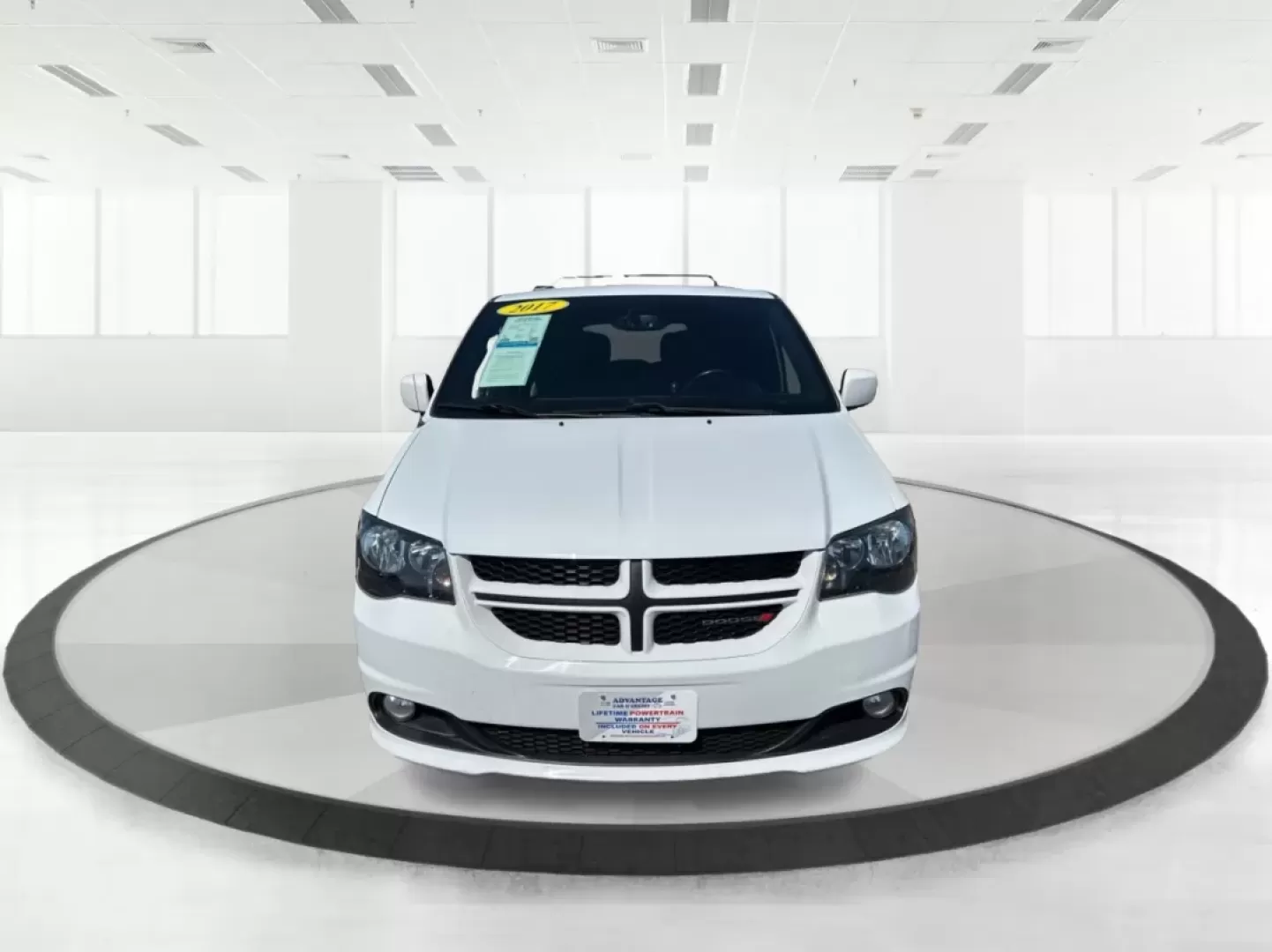 2017 Dodge Grand Caravan GT (2C4RDGEGXHR) with an Pentastar 3.6L V-6 DOHC engine, located at 8750 N County Rd 25A, Piqua, OH, 45356, (937) 908-9800, 40.164391, -84.232513 - Are you searching for the perfect family vehicle that offers both comfort and versatility? Look no further! At Advantage Car and Credit in Piqua, OH, we proudly present this 2017 Dodge Grand Caravan GT, designed to elevate your family adventures while keeping your budget in check. This spacious pass - Photo#7