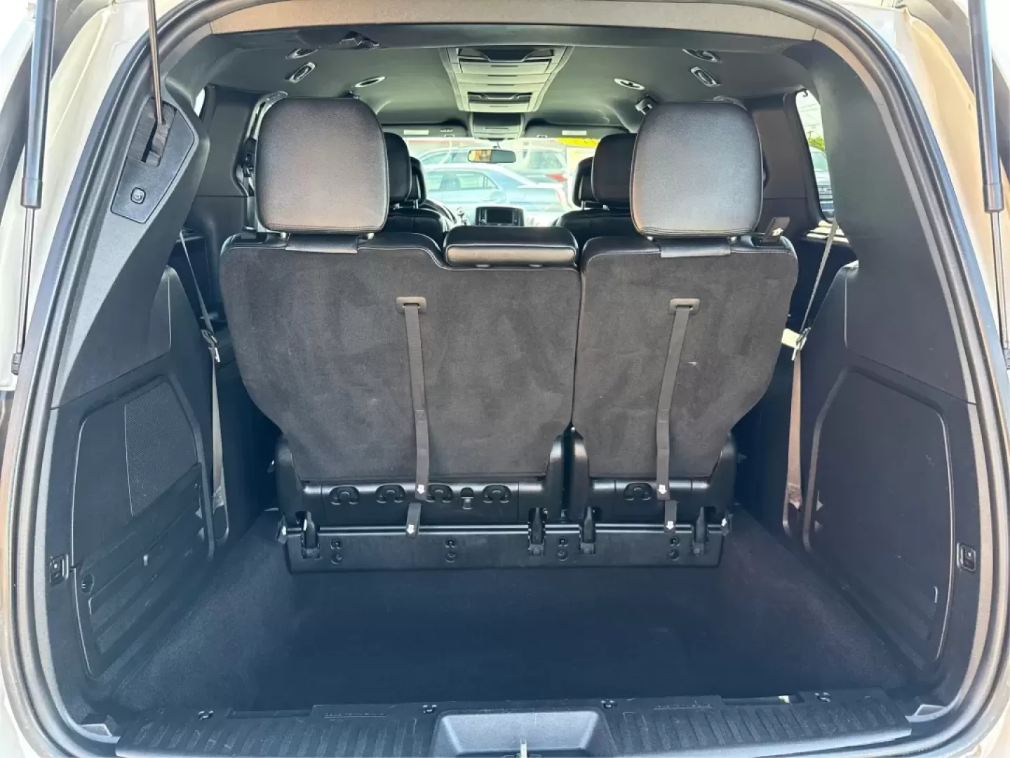 2017 Dodge Grand Caravan GT (2C4RDGEGXHR) with an Pentastar 3.6L V-6 DOHC engine, located at 8750 N County Rd 25A, Piqua, OH, 45356, (937) 908-9800, 40.164391, -84.232513 - Are you searching for the perfect family vehicle that offers both comfort and versatility? Look no further! At Advantage Car and Credit in Piqua, OH, we proudly present this 2017 Dodge Grand Caravan GT, designed to elevate your family adventures while keeping your budget in check. This spacious pass - Photo#12