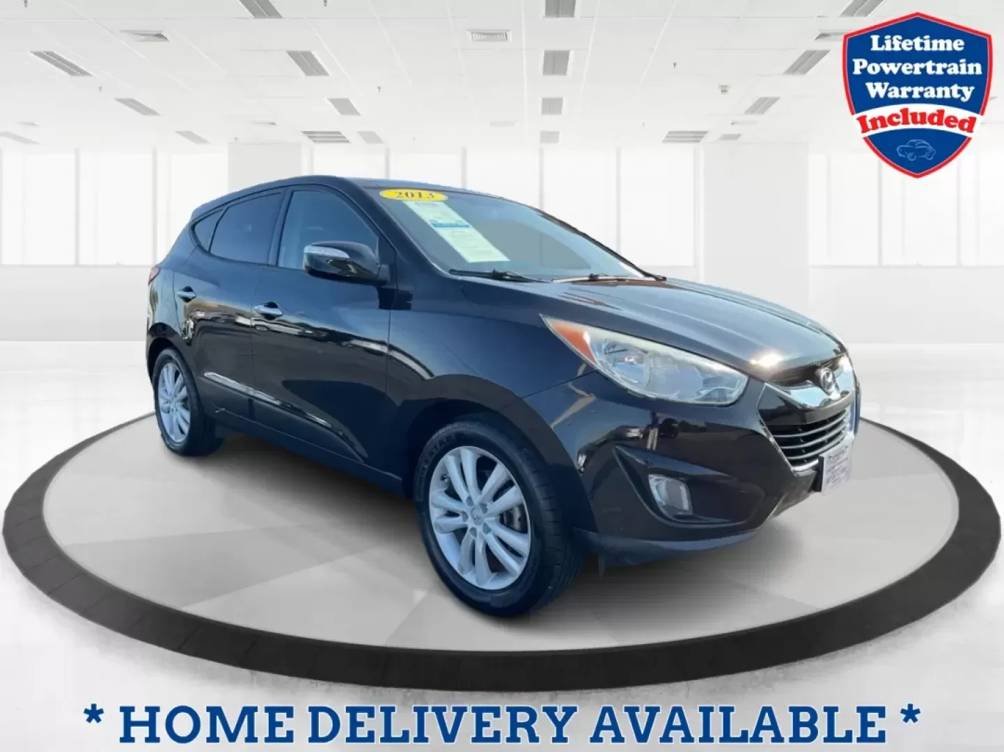 2013 Hyundai Tucson Limited (KM8JUCAC1DU) with an Theta II 2.4L I-4 DOHC engine, located at 880 E. National Road, Vandalia, OH, 45377, (937) 908-9800, 39.891918, -84.183594 - **Adventure Awaits: Discover the 2013 Hyundai Tucson Limited at Advantage Car and Credit - Vandalia!**<br /> <br /> Are you ready for your next family road trip or weekend adventure? The 2013 Hyundai Tucson Limited is here to elevate your driving experience while accommodating the needs of your life - Photo#0