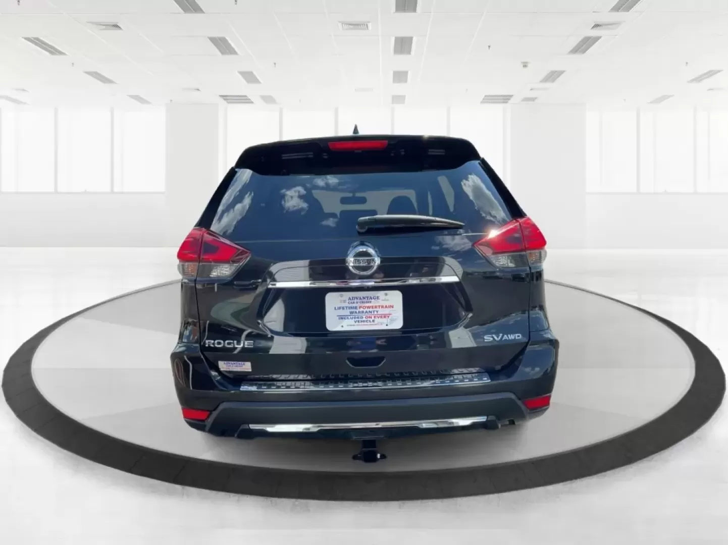 2017 Nissan Rogue SV (5N1AT2MV3HC) with an 2.5L I-4 DOHC engine, located at 1184 Kauffman Ave, Fairborn, OH, 45324, (937) 908-9800, 39.807072, -84.030914 - **Discover the 2017 Nissan Rogue SV: Your Ultimate Family Adventure Companion!**<br /> <br /> Are you in search of the perfect vehicle that caters to both your family's needs and your adventurous spirit? Look no further than the 2017 Nissan Rogue SV, an exceptional SUV that delivers comfort, versati - Photo#3