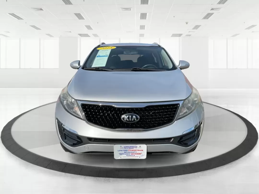 2015 Kia Sportage LX (KNDPBCAC2F7) with an Other engine, located at 401 Woodman Dr, Riverside, OH, 45431, (937) 908-9800, 39.760899, -84.123421 - Are you ready to elevate your driving experience and embark on unforgettable adventures? Look no further than this 2015 Kia Sportage LX, perfect for those who crave a reliable crossover that blends style with versatility. Whether you're commuting to work, shuttling the kids to school, or planning a - Photo#7