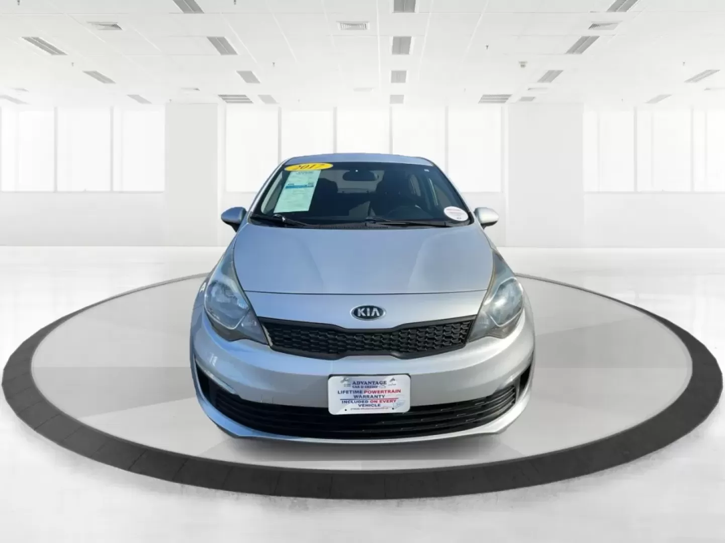 2017 Kia Rio LX (KNADM4A32H6) with an Gamma 1.6L I-4 gasoline direct injection engine, located at 880 E. National Road, Vandalia, OH, 45377, (937) 908-9800, 39.891918, -84.183594 - **Discover Ultimate Convenience with the 2017 Kia Rio at Advantage Car and Credit - Riverside!**<br /> <br /> Are you in search of a reliable vehicle that perfectly balances style and efficiency? The 2017 Kia Rio, located at Advantage Car and Credit in Riverside, OH, is an ideal choice for budget-co - Photo#7