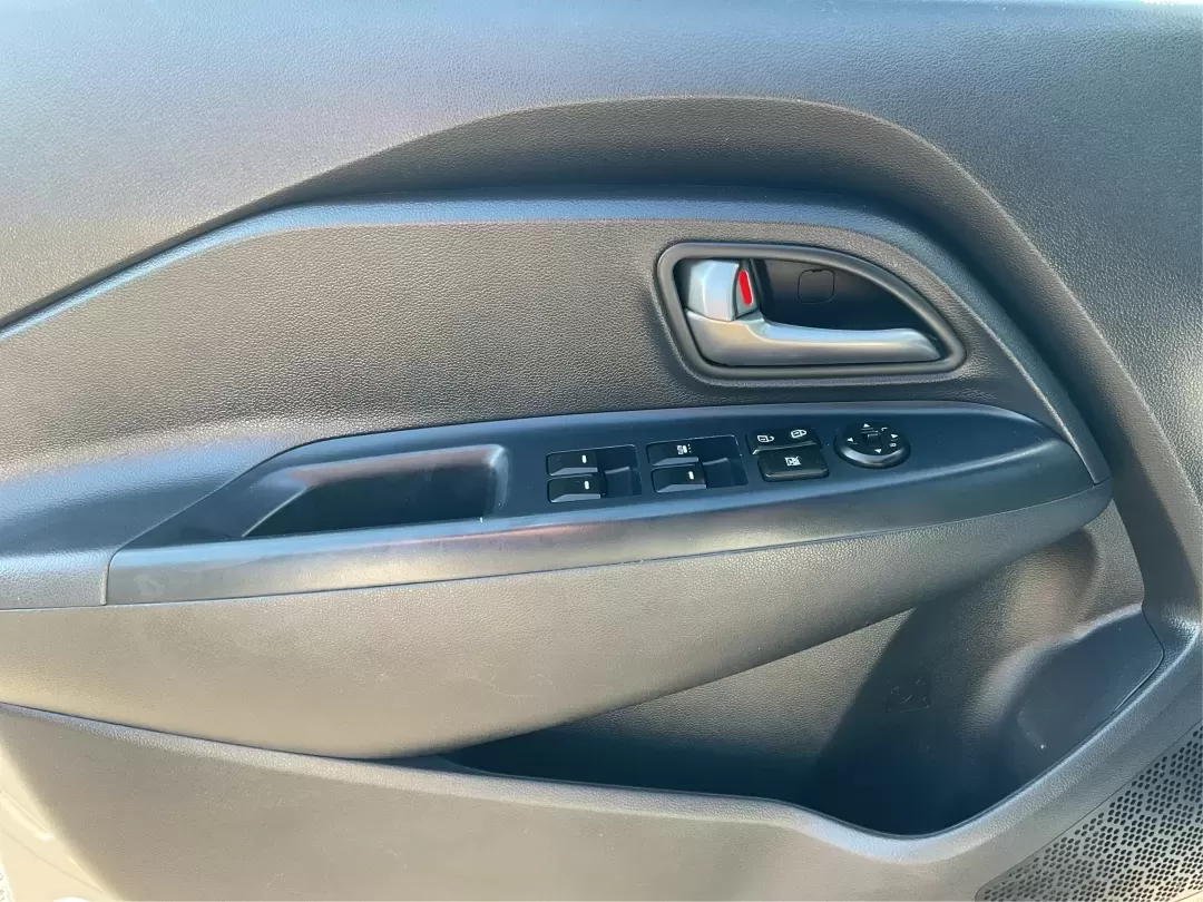 2017 Kia Rio LX (KNADM4A32H6) with an Gamma 1.6L I-4 gasoline direct injection engine, 6A transmission, located at 880 E. National Road, Vandalia, OH, 45377, (937) 908-9800, 39.891918, -84.183594 - **Discover Ultimate Convenience with the 2017 Kia Rio at Advantage Car and Credit - Riverside!**<br /> <br /> Are you in search of a reliable vehicle that perfectly balances style and efficiency? The 2017 Kia Rio, located at Advantage Car and Credit in Riverside, OH, is an ideal choice for budget-co - Photo#17