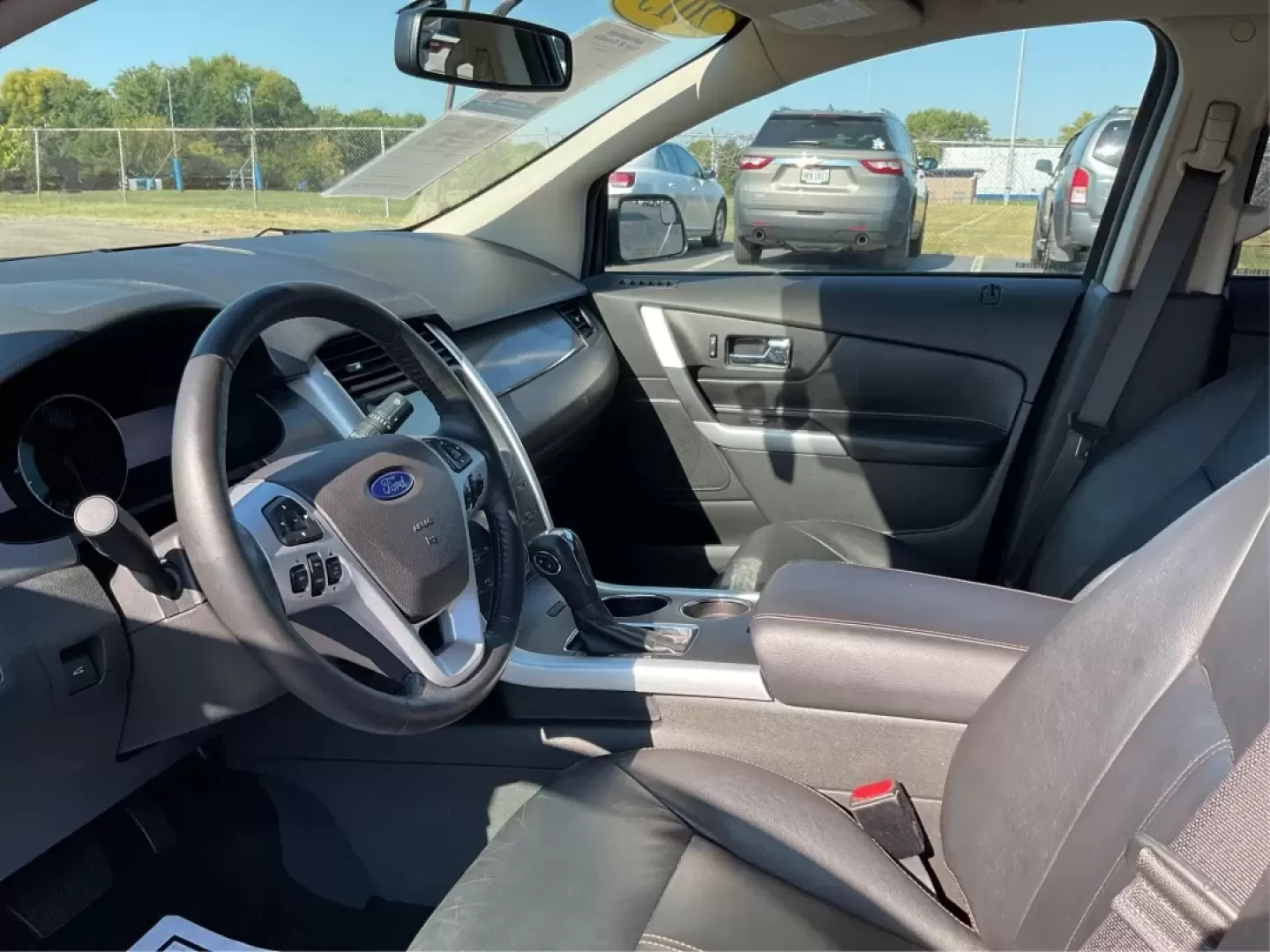 2013 Ford Edge SEL (2FMDK3JC5DB) with an Other engine, located at 4508 South Dixie Dr, Moraine, OH, 45439, (937) 908-9800, 39.689976, -84.218452 - ### Discover Adventure with the 2013 Ford Edge SEL at Advantage Car and Credit - Moraine<br /> <br /> Are you searching for a reliable SUV that effortlessly blends style, comfort, and capability? Look no further than the 2013 Ford Edge SEL available at Advantage Car and Credit in Moraine, OH. This v - Photo#9