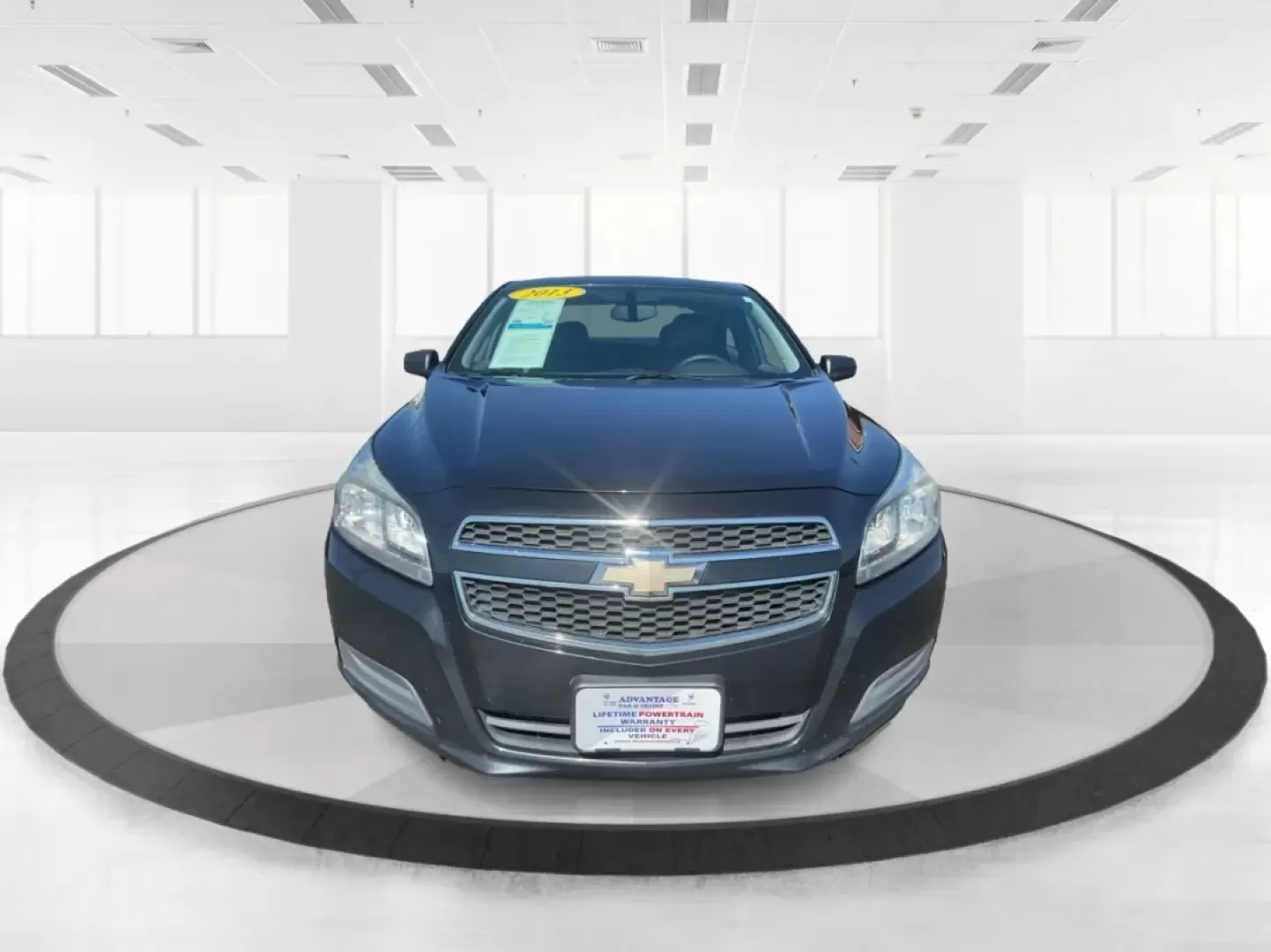 2013 Chevrolet Malibu 1LS (1G11B5SA7DF) with an ECOTEC 2.5L I-4 gasoline direct injection engine, located at 8750 N County Rd 25A, Piqua, OH, 45356, (937) 908-9800, 40.164391, -84.232513 - **Hit the Road in Style: 2013 Chevrolet Malibu at Advantage Car and Credit - Piqua!**<br /> <br /> Are you searching for the perfect sedan that combines style, comfort, and reliability? Look no further than this striking 2013 Chevrolet Malibu, available now at Advantage Car and Credit in Piqua, OH. - Photo#7