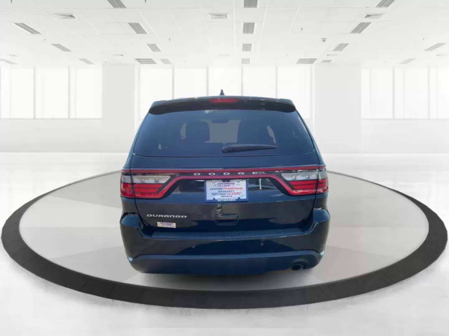 2017 Dodge Durango SXT RWD (1C4RDHAG7HC) with an Pentastar 3.6L V-6 DOHC engine, located at 1951 S Dayton Lakeview Rd., New Carlisle, OH, 45344, (937) 908-9800, 39.890999, -84.050255 - ### Experience the Perfect Blend of Style and Function with the 2017 Dodge Durango SXT!<br /> <br /> If you're on the hunt for a versatile SUV that can seamlessly fit into your busy lifestyle, look no further than this stunning **2017 Dodge Durango SXT RWD**. Ideal for families, weekend adventurers, - Photo#3